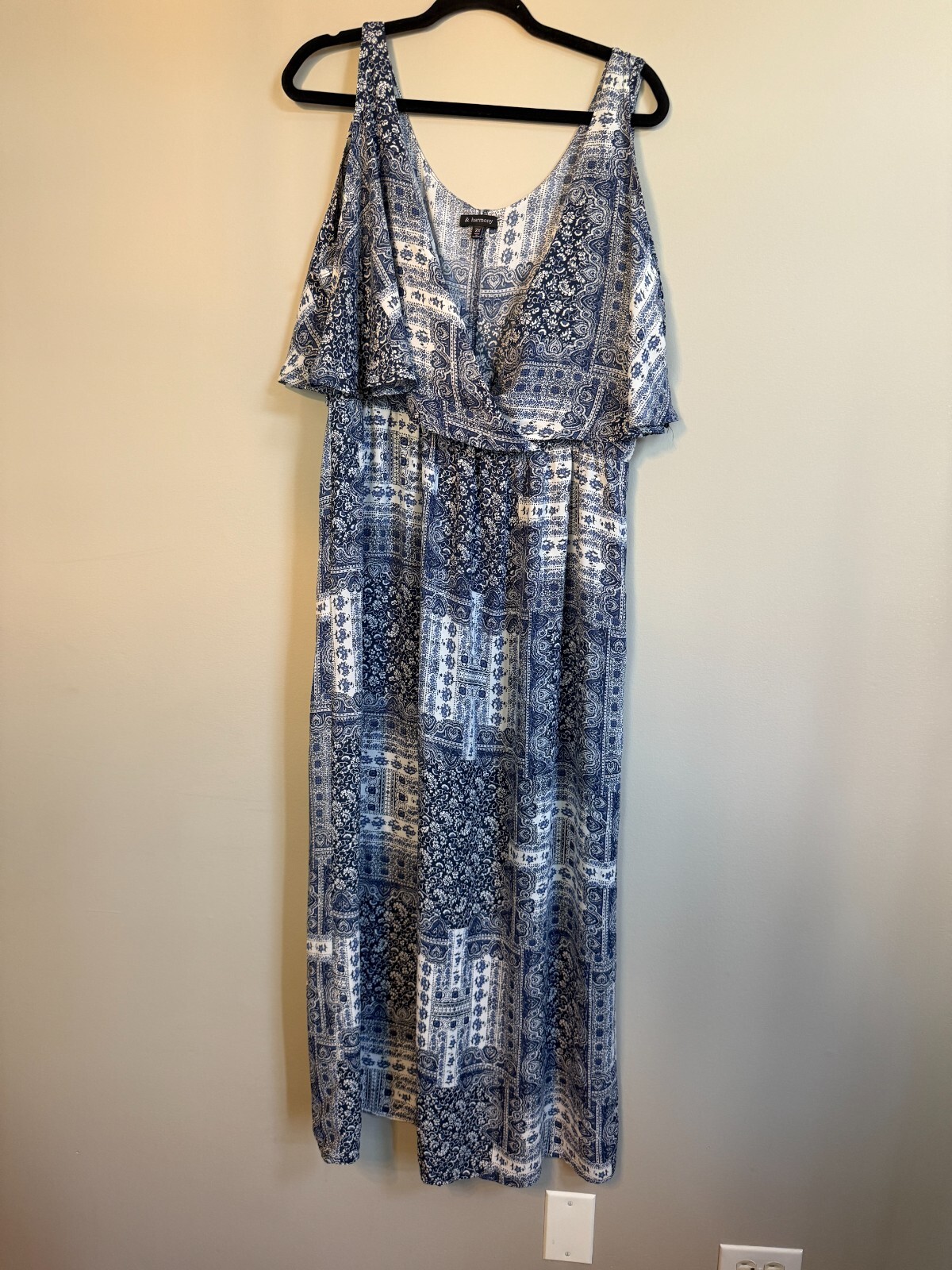 & HARMONY Blue and White PAISLEY DRESS IN SIZE 2XL
