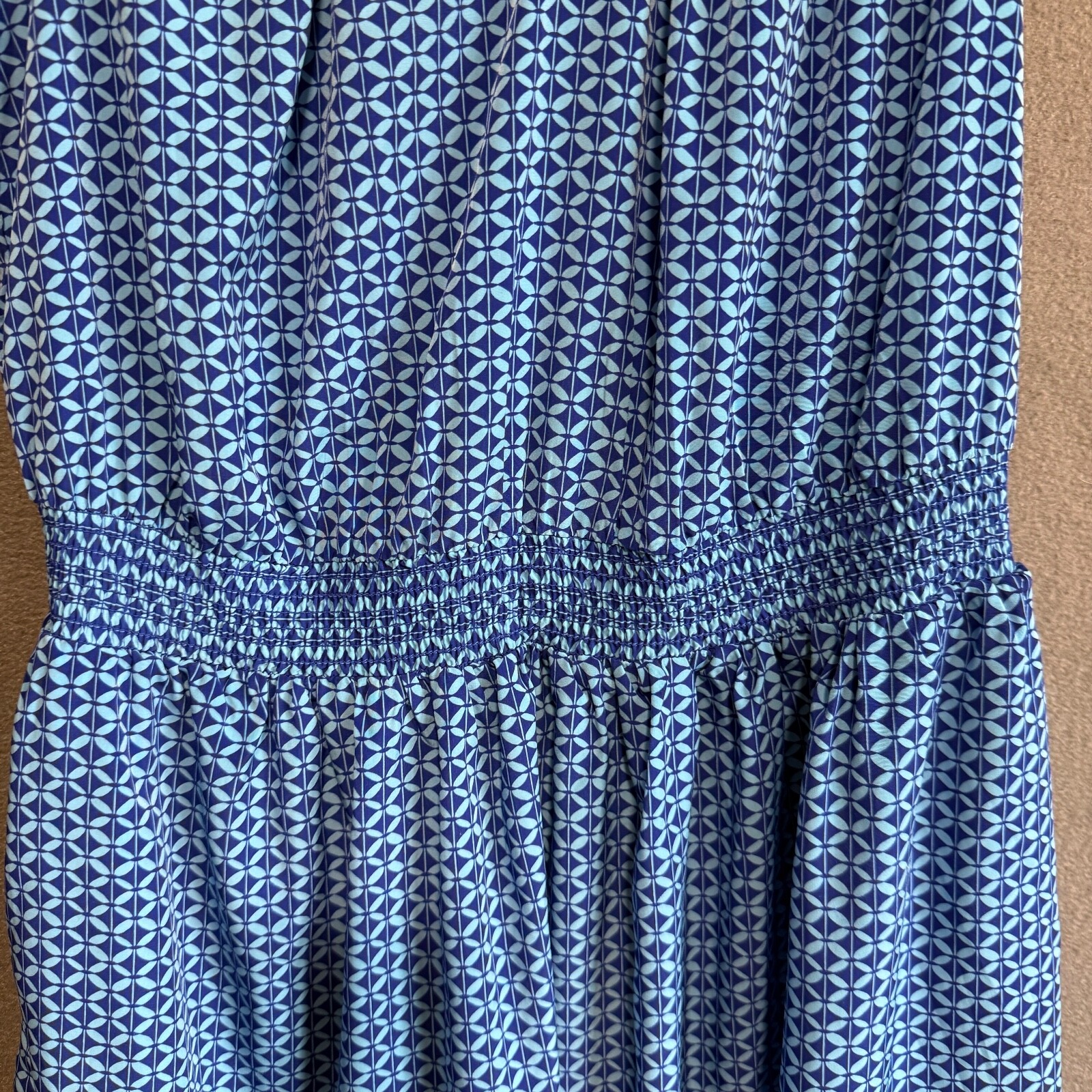 Gap Sleeveless Dress Size M Blue Geometric Print Blouson Tie Neck 100% Polyester