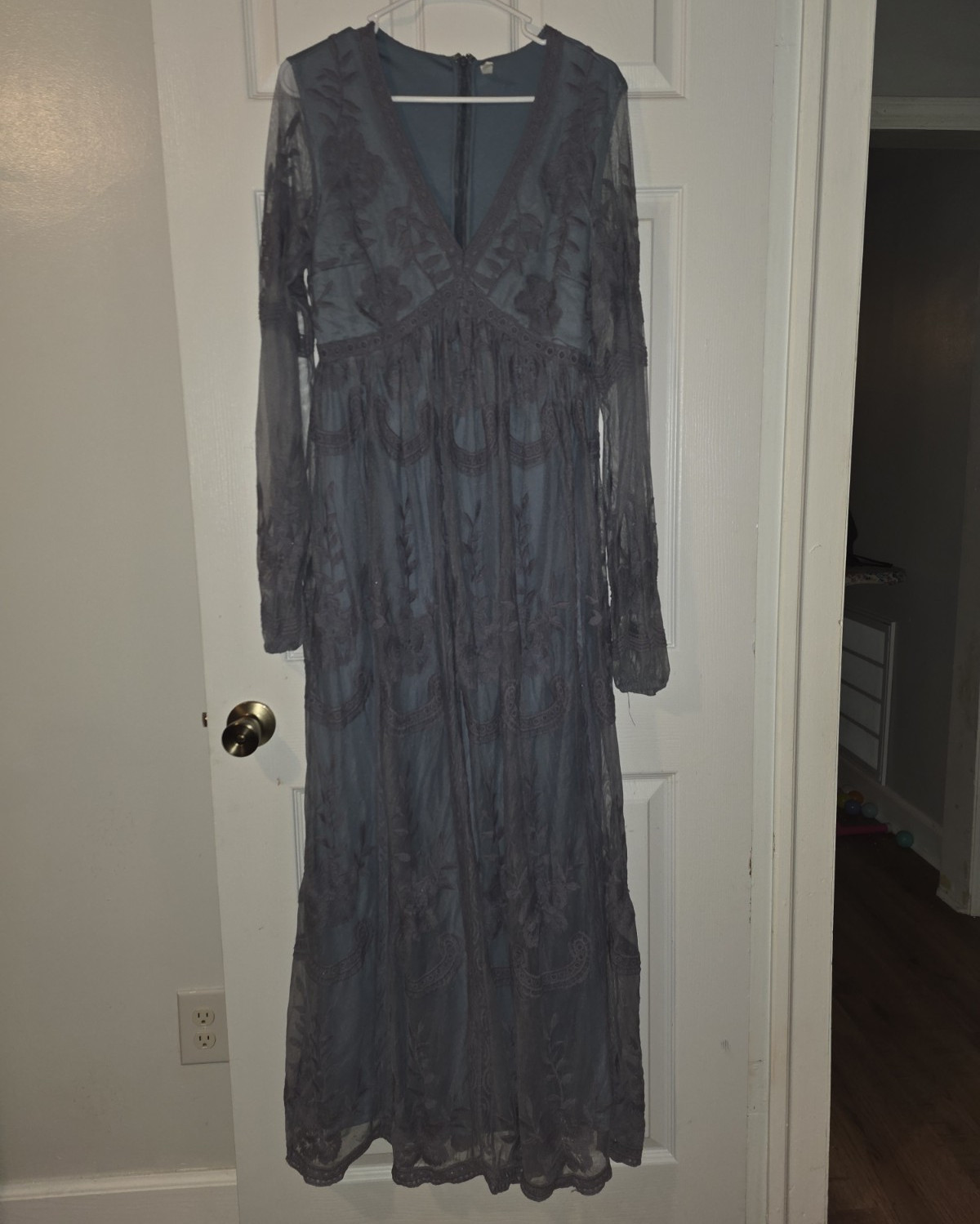 PinkBlush Blue Grey Lace Mesh Overlay Long Sleeve Maxi Dress Size Medium