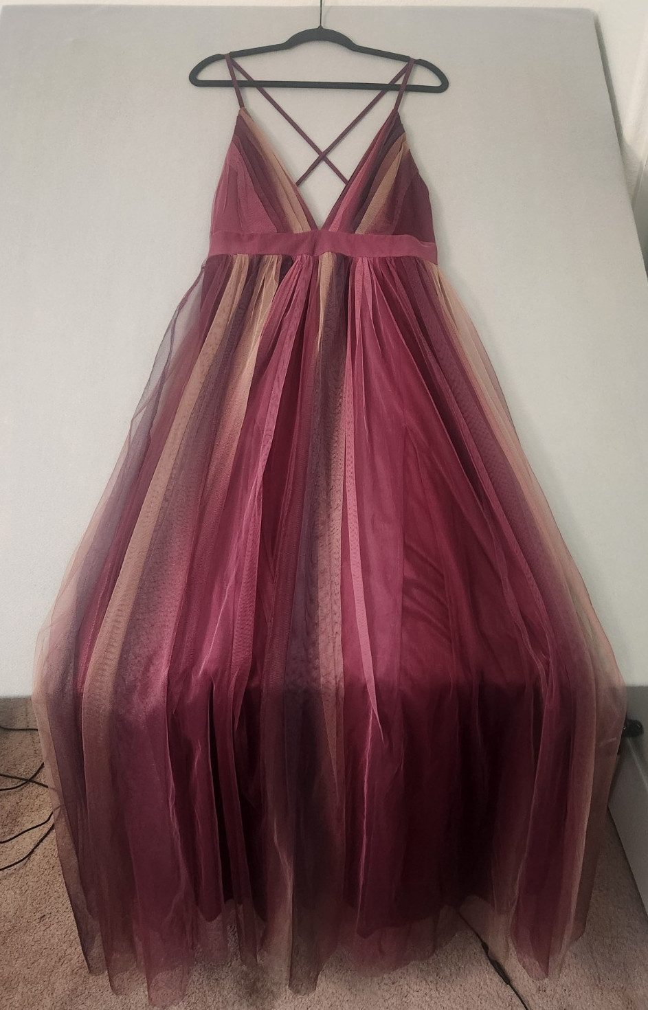 Fashion Nova Mesh Tulle Maxi Dress Plunge A-Line Women’s size XL
