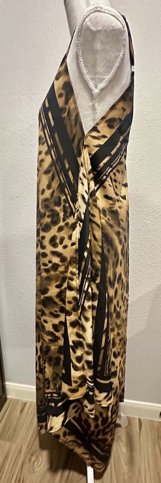 Tommy Bahama Leopard Animal Print Maxi Dress V-Neck Adjustable Straps S