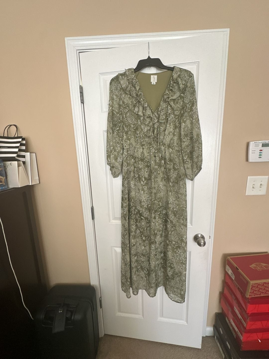 Joie Women’s Olive Floral Print Ruffle V-Neck Long Sleeve Midi Dress