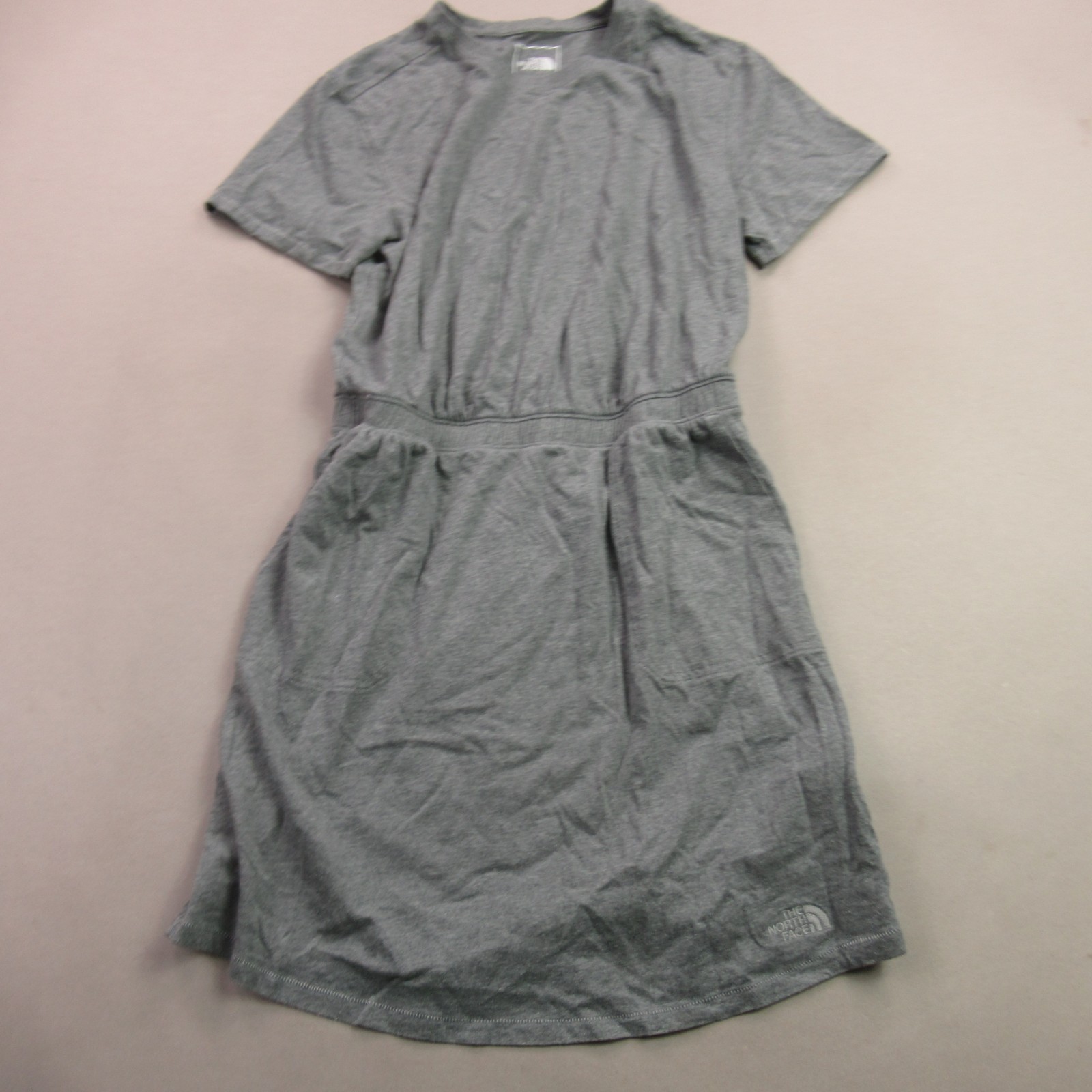 North Face Dress Mens Medium Short Sleeve Gray Crew Neck Lightweight Casual