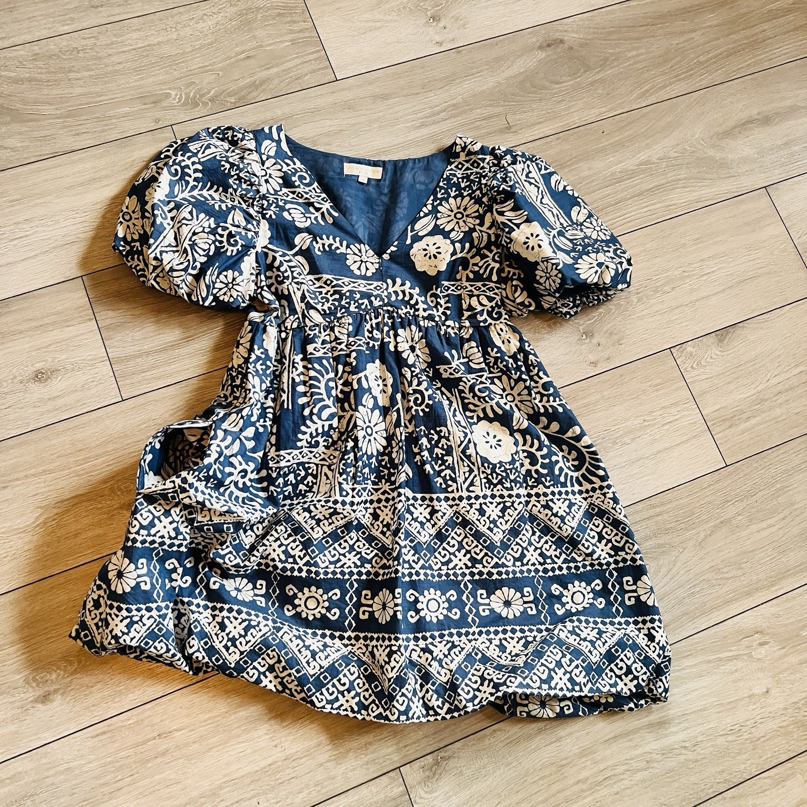 Caroline Constas Women’s Blue/White Floral V-Neck Puff Sleeve Mini Dress M
