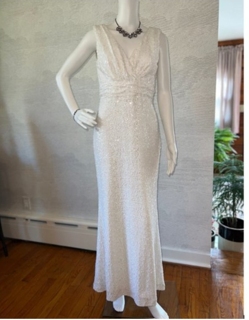 Badgley Mischa White Sequin Full Length Gown Sz 6