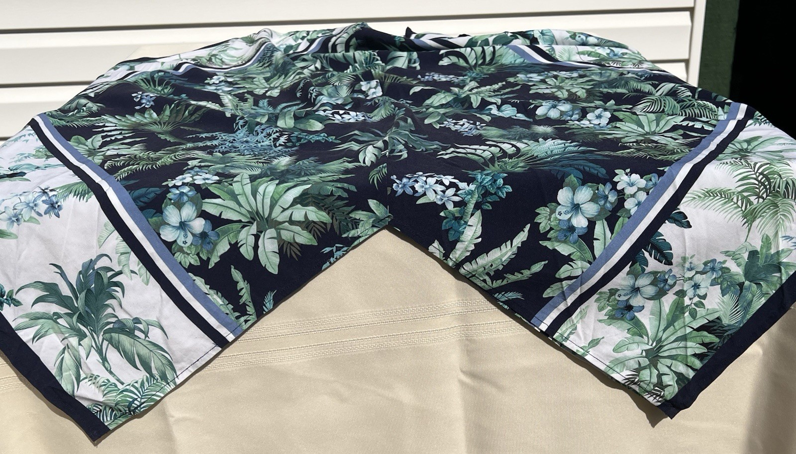 Tommy Bahama Art of Palms Engineered Scarf Dress S/M Tropical Handkerchief Maxi