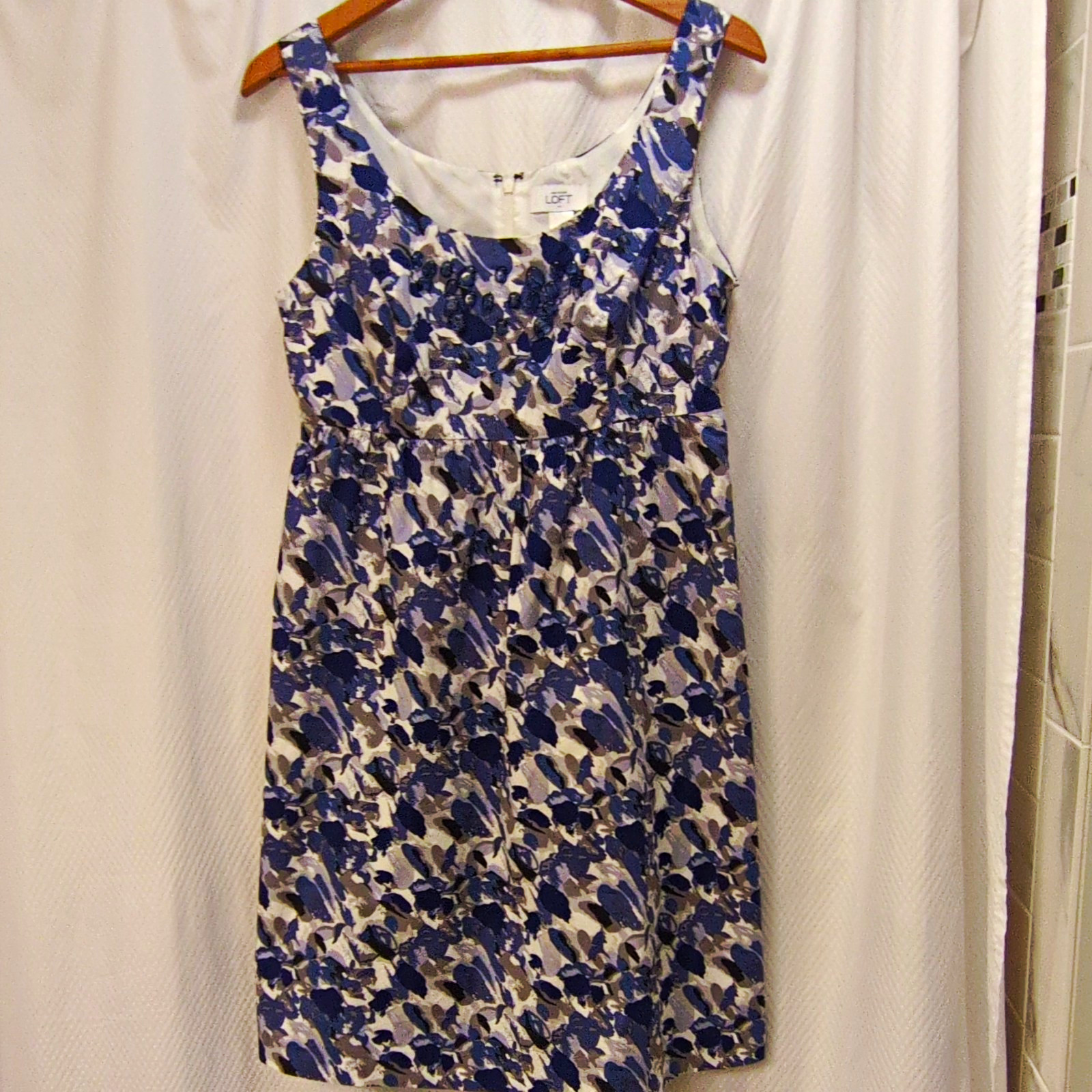 Ann Taylor LOFT Blue/White/Gray Floral A Line Dress #BrunchVibes #SummerDress