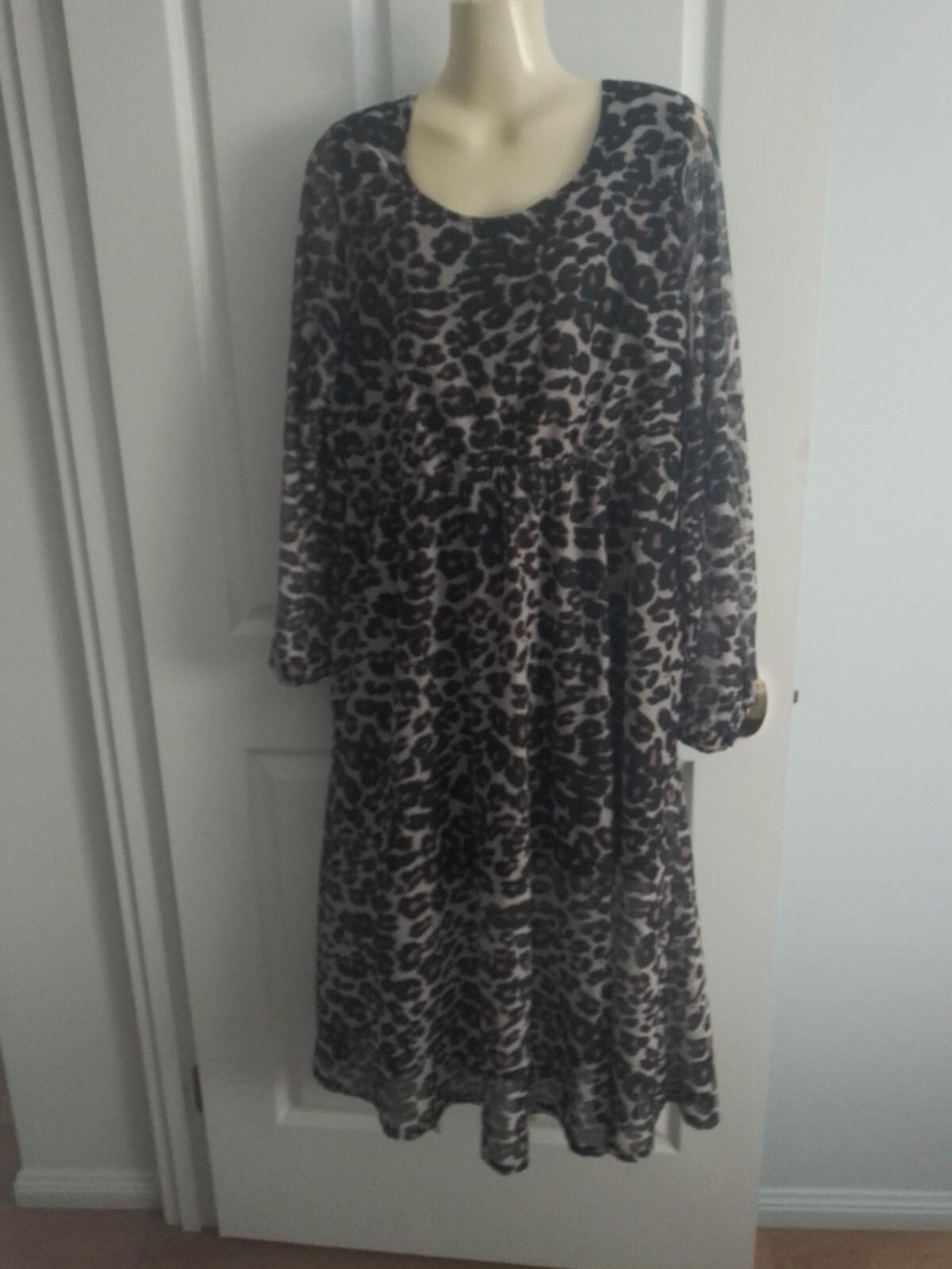 14W STRETCH LONG SLEEVE BLACK MAXI DRESS NON IRON GATHERED UNDER BUST NWT $35