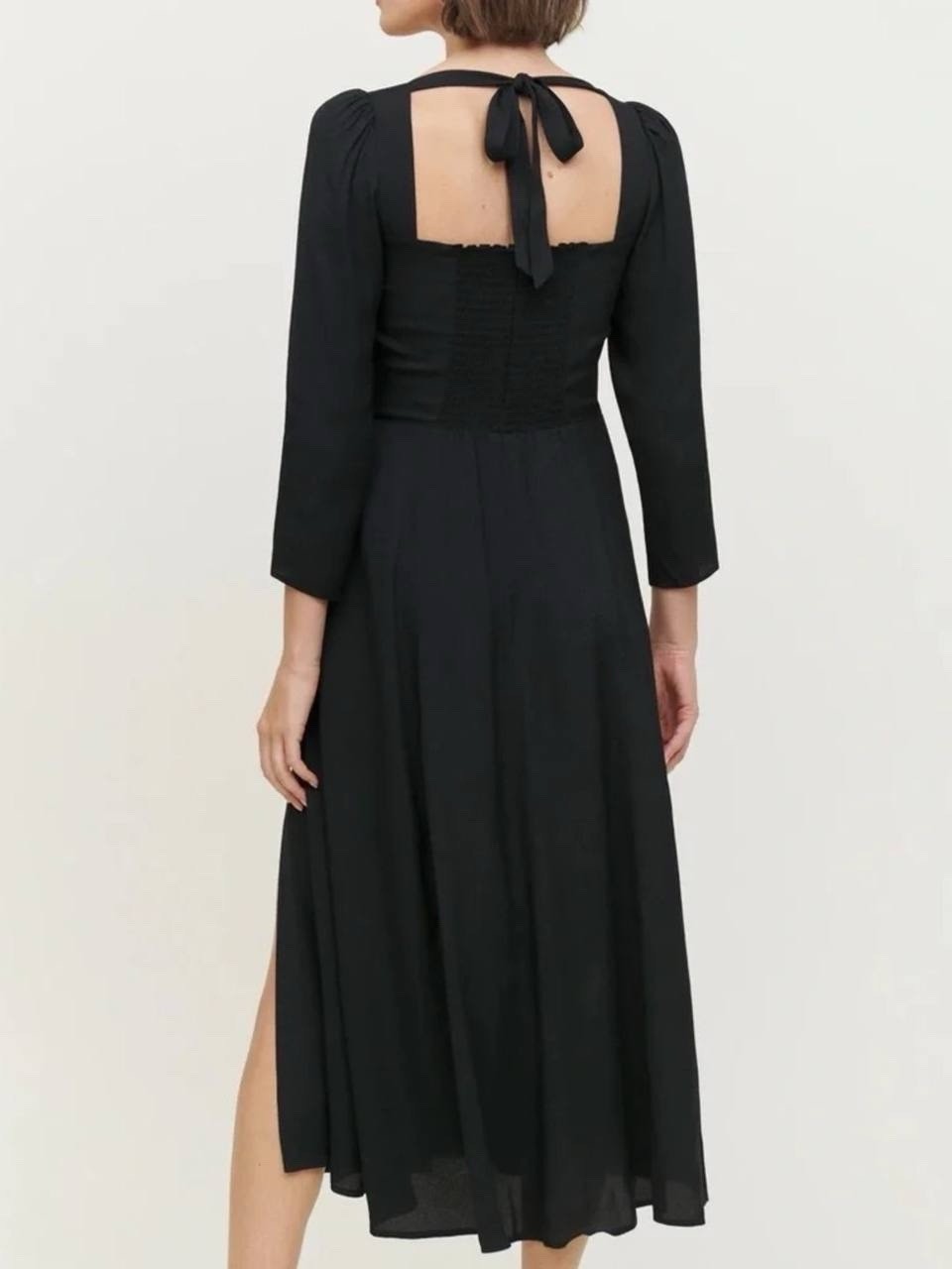 Reformation mara dress in black size 4