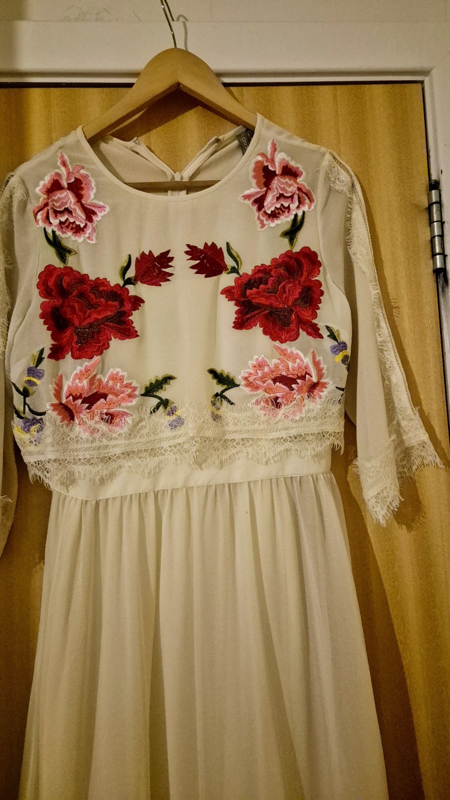 ASOS Cream Floral Embroidered Lace Midi Dress Size 10 BNWT