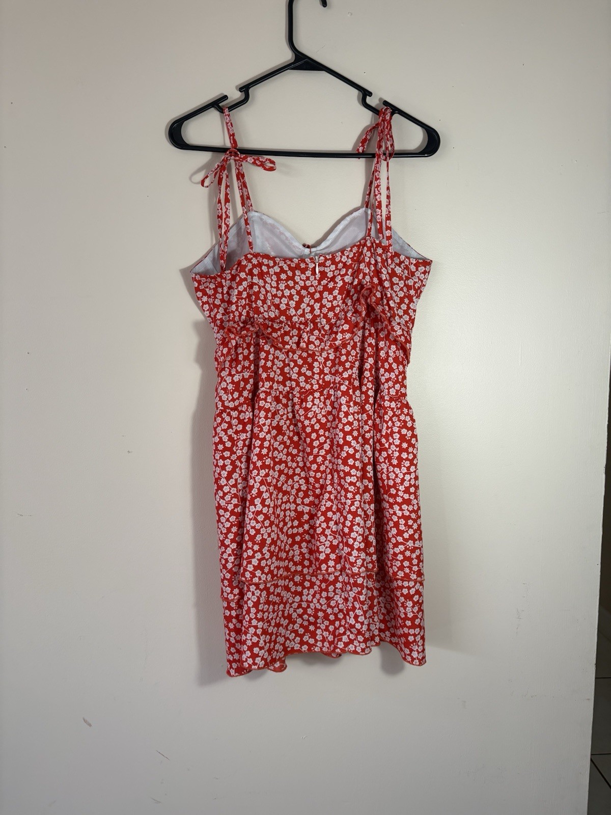 Simplee Women’s (sz M )Red White Floral A-Line Sundress Sweetheart Tie Ruffle Zi