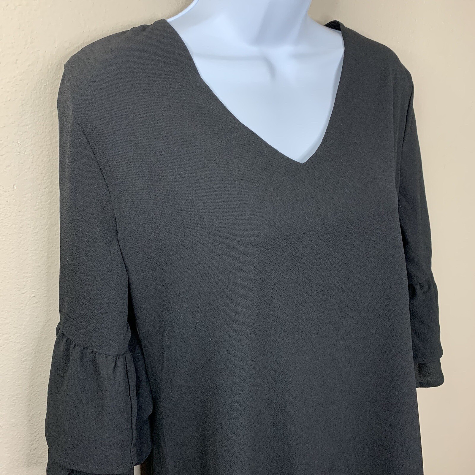NEW Black V Neck Ruffle Bell Sleeve Dress Lnee Length Medium Opaque