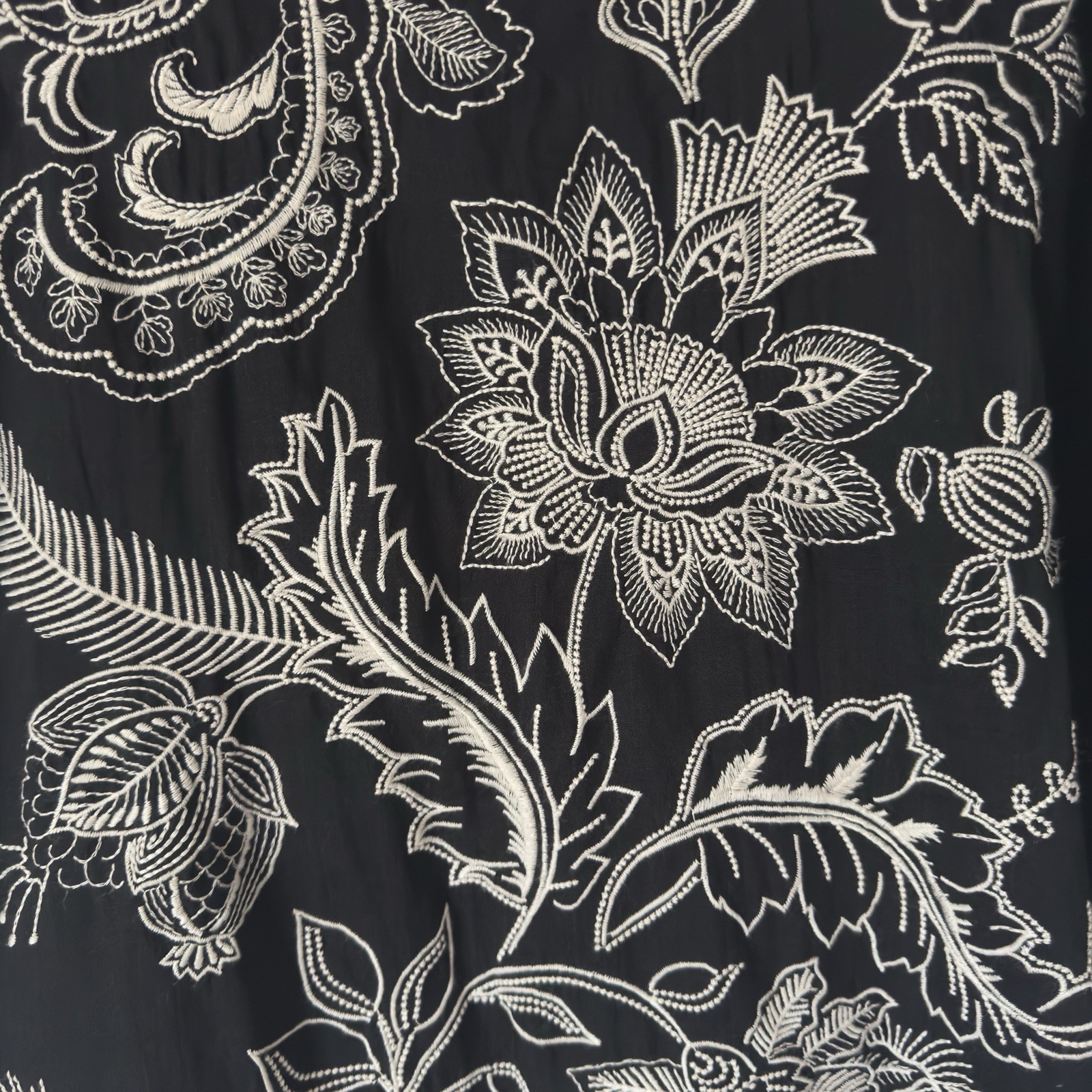 Johnny Was Floral Embroidered Shift Dress Small Black Boho Chic Eclectic Kimono