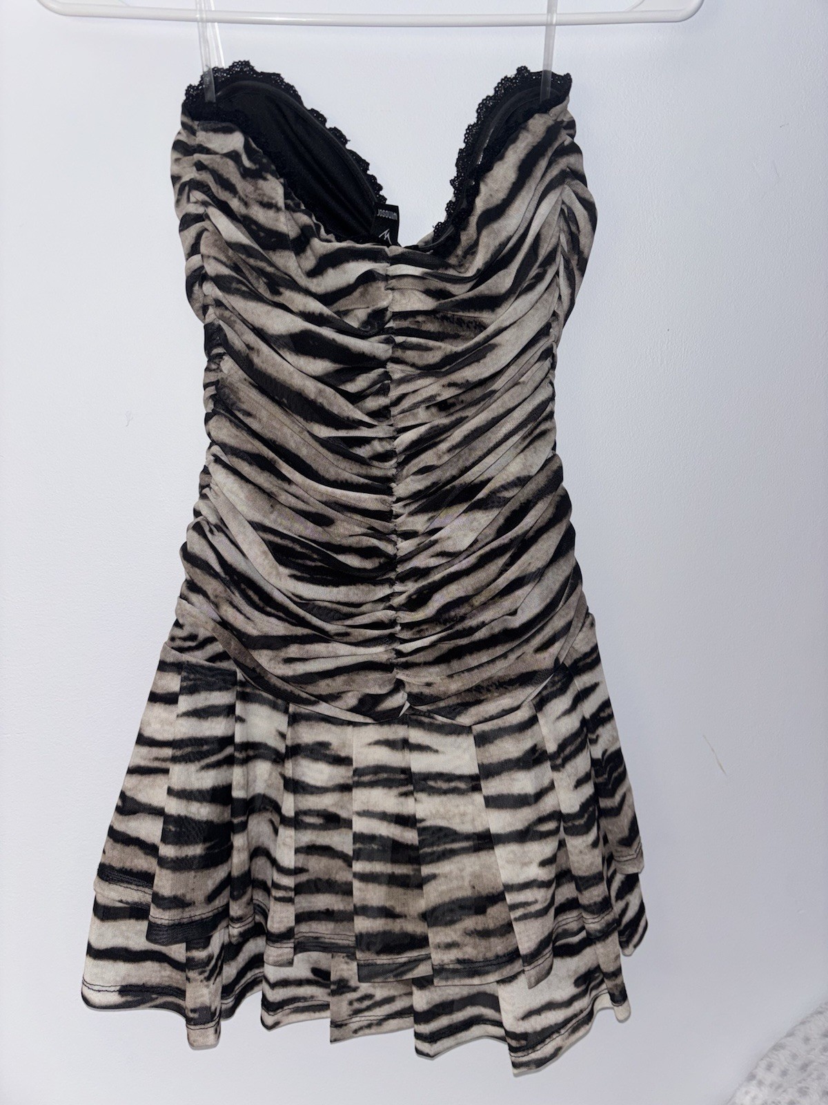 Windsor Women’s Strapless Sweetheart Ruched Zebra print Mini Dress Black/Beige M