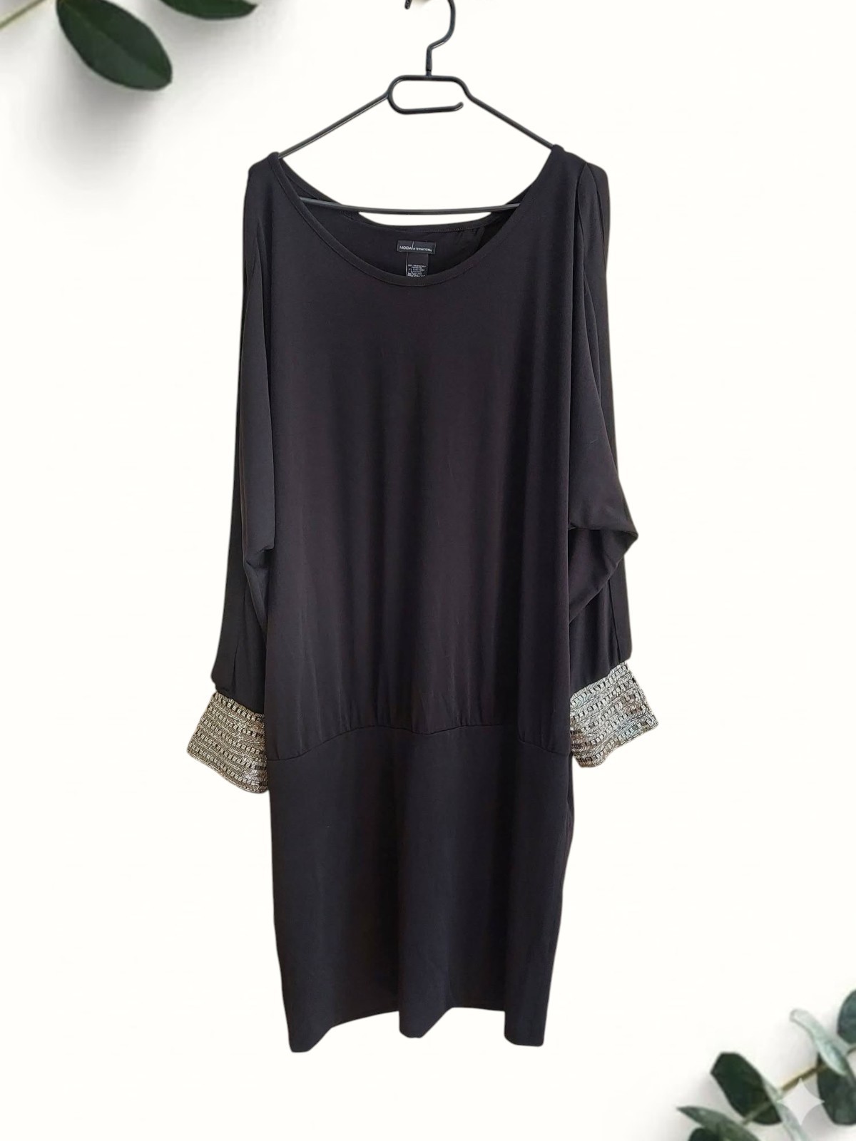 MODA INTERNATIONAL / VICTORIA’S SECRET Vintage open back dress beaded XXL