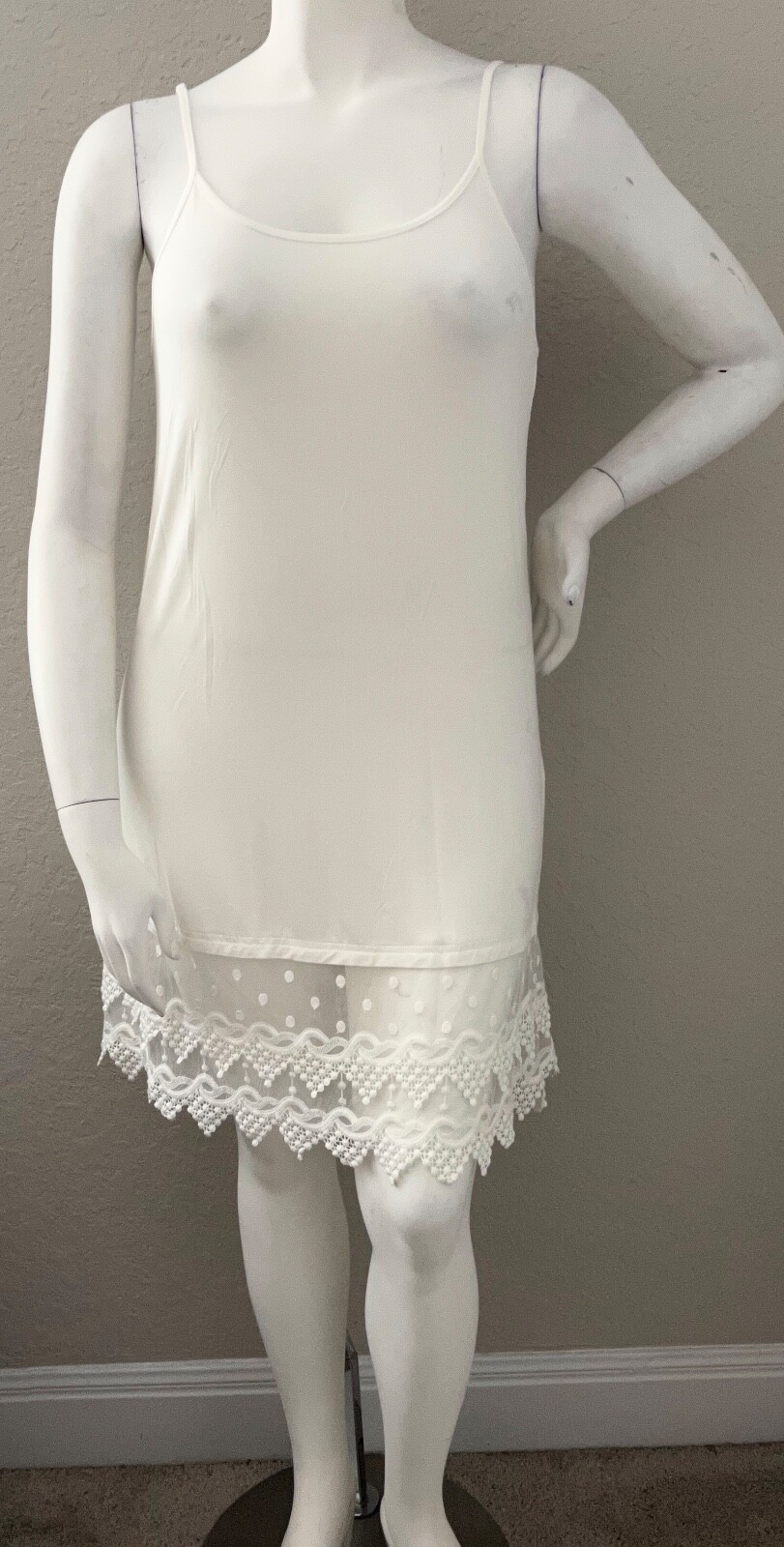 Fashionomics Stretch Slip Dress Extender Mesh Dot Lace Hem White Plus XL 2XL 3XL
