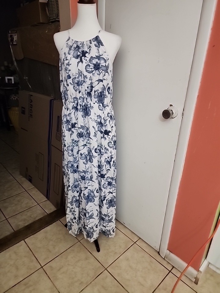 Mustard Seed Halter Neck Blue And White Floral Dress RN122376 Po#108120 China