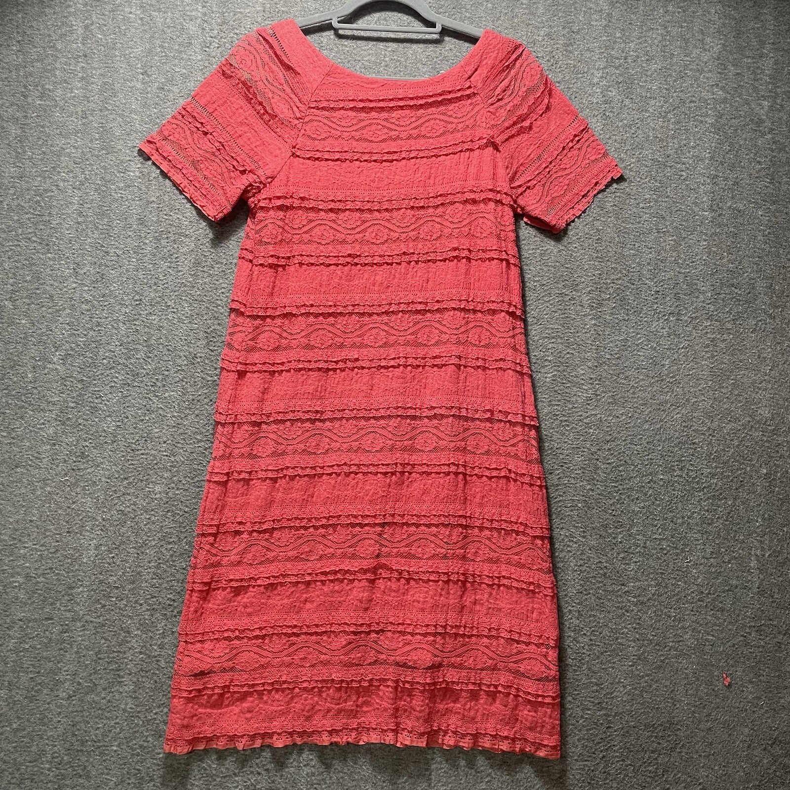 Coral Pink Dress Barn Sheath Size 10 Short Sleeved Fully Lined Lace Cotton Blend