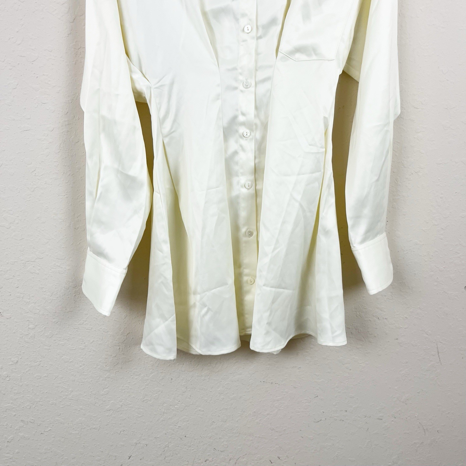 2208M Decaf Ivory Satin Shirt Mini Dress Size Medium