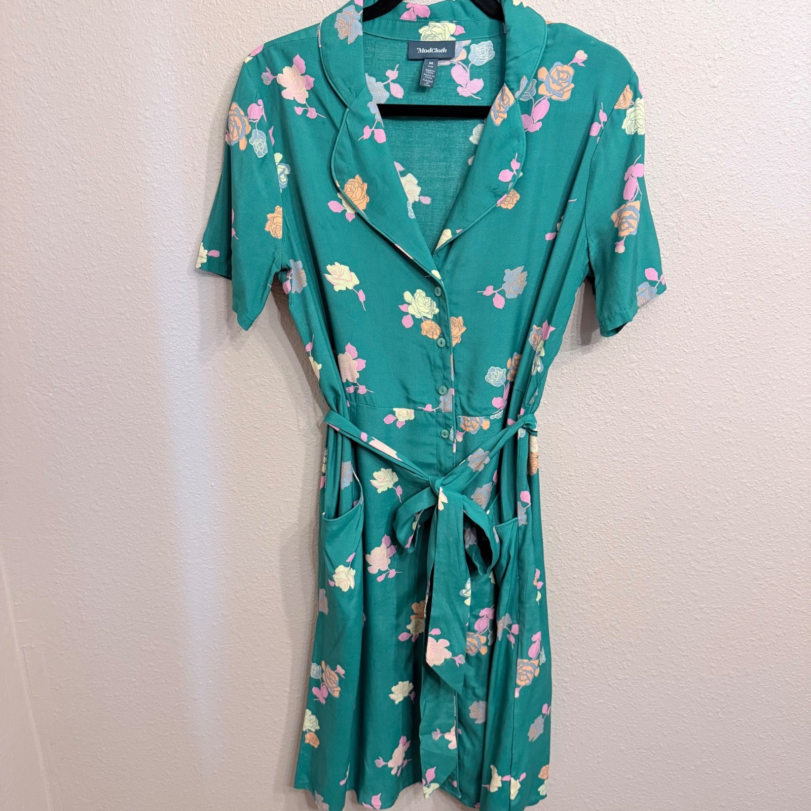 ModCloth Green Floral Rose Button Down Belted Shirt Dress Pockets Medium