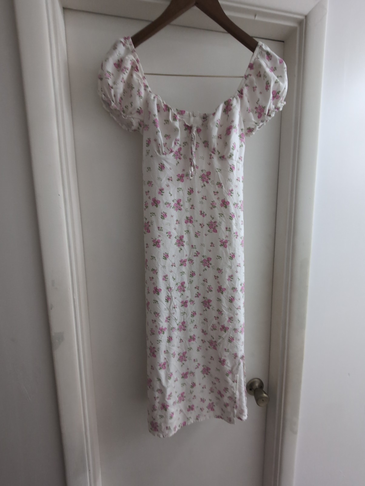 No Boundaries White Floral Rose Midi Dress Puff Sleeves Size XS 0-2 *read