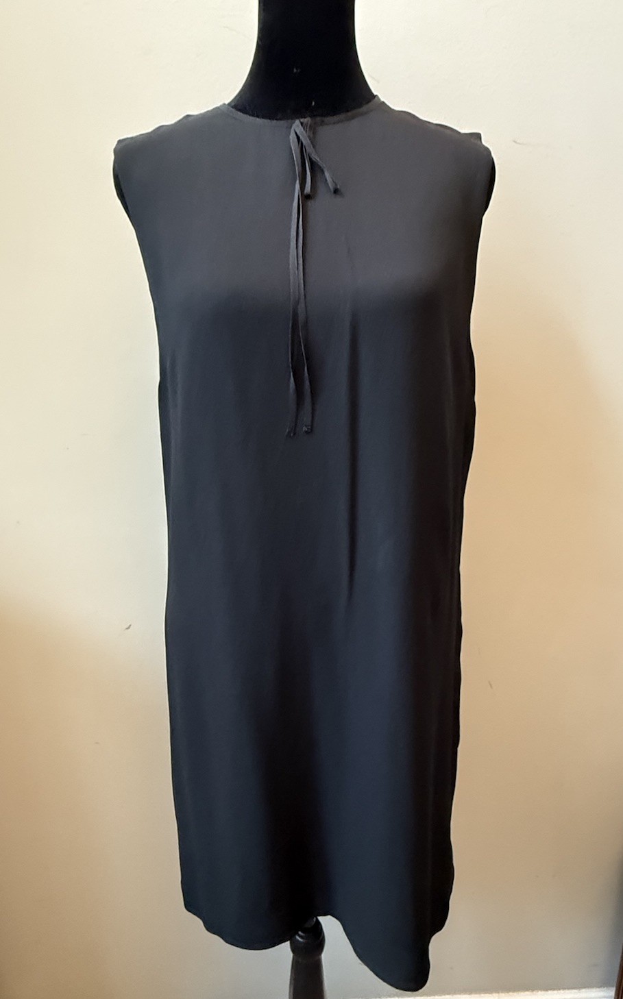 GUCCI Black 100% Silk Bow Tie Flounce Dress 42 Made In Italy