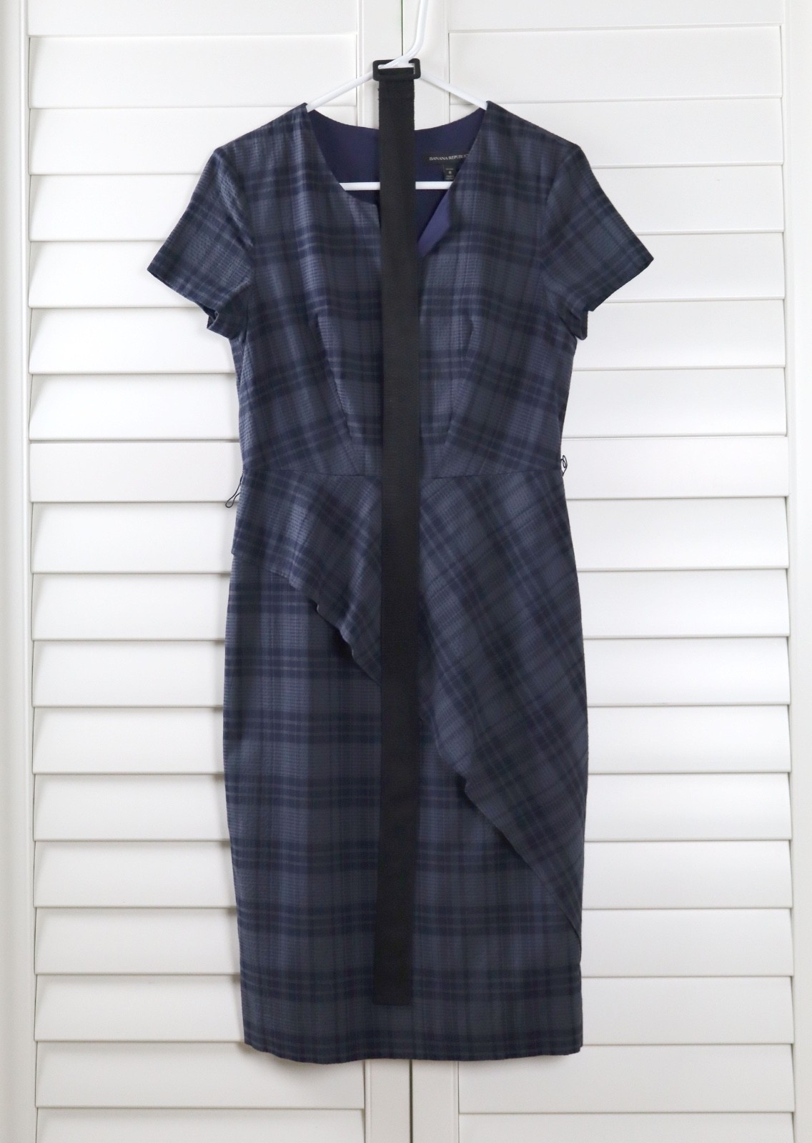 BANANA REPUBLIC NWT $139 Belted Plaid Seer Sucker Asymmetric Dress Size 8 Petite