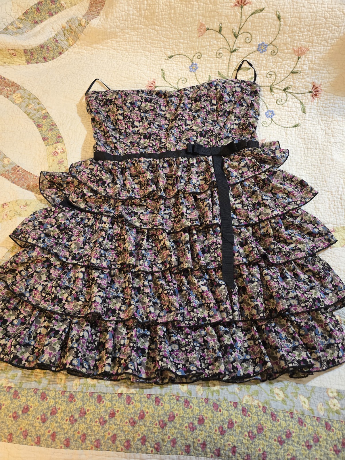 Forever 21 Strapless Floral Ruffle Tiered Lined Smocked Mini Dress L/G