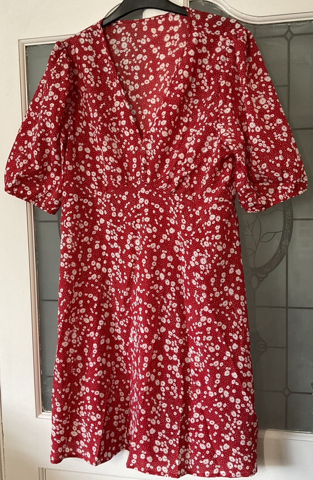 Shein Women’s Size XL Red White Floral Short Sleeved Dress