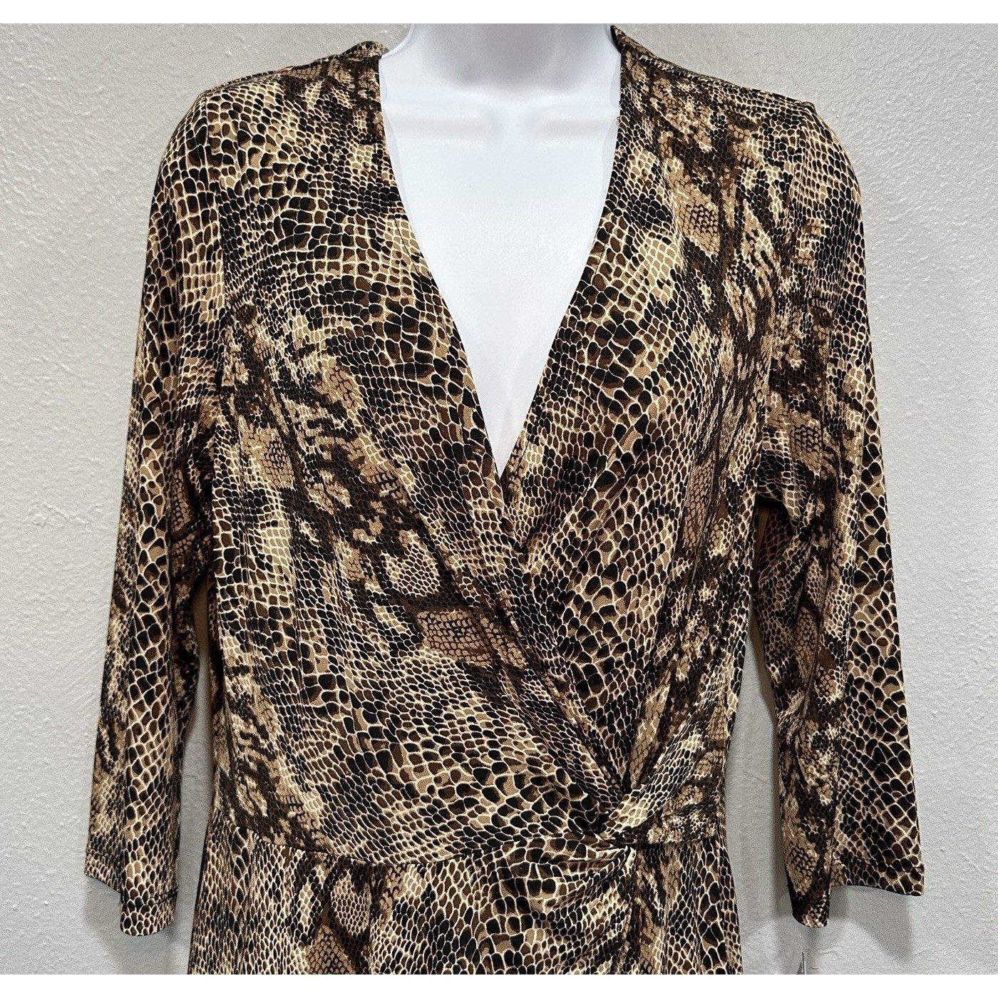 Ronni Nicole Midi Dress Womens 10 Black Taupe Animal Print Stretch Pull Over NWT