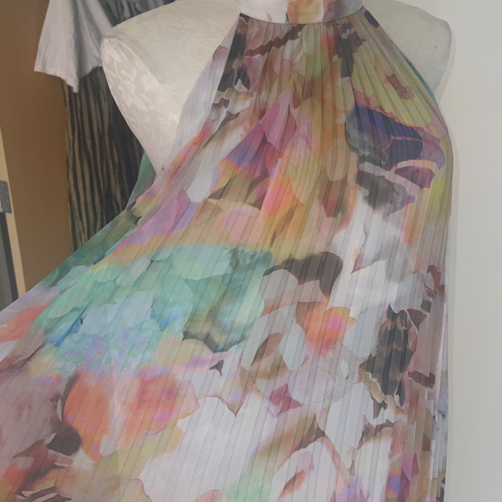 Ted Baker Dress Floral Pleated Womens Size 5 Maxi Multicolor Daydream New Design