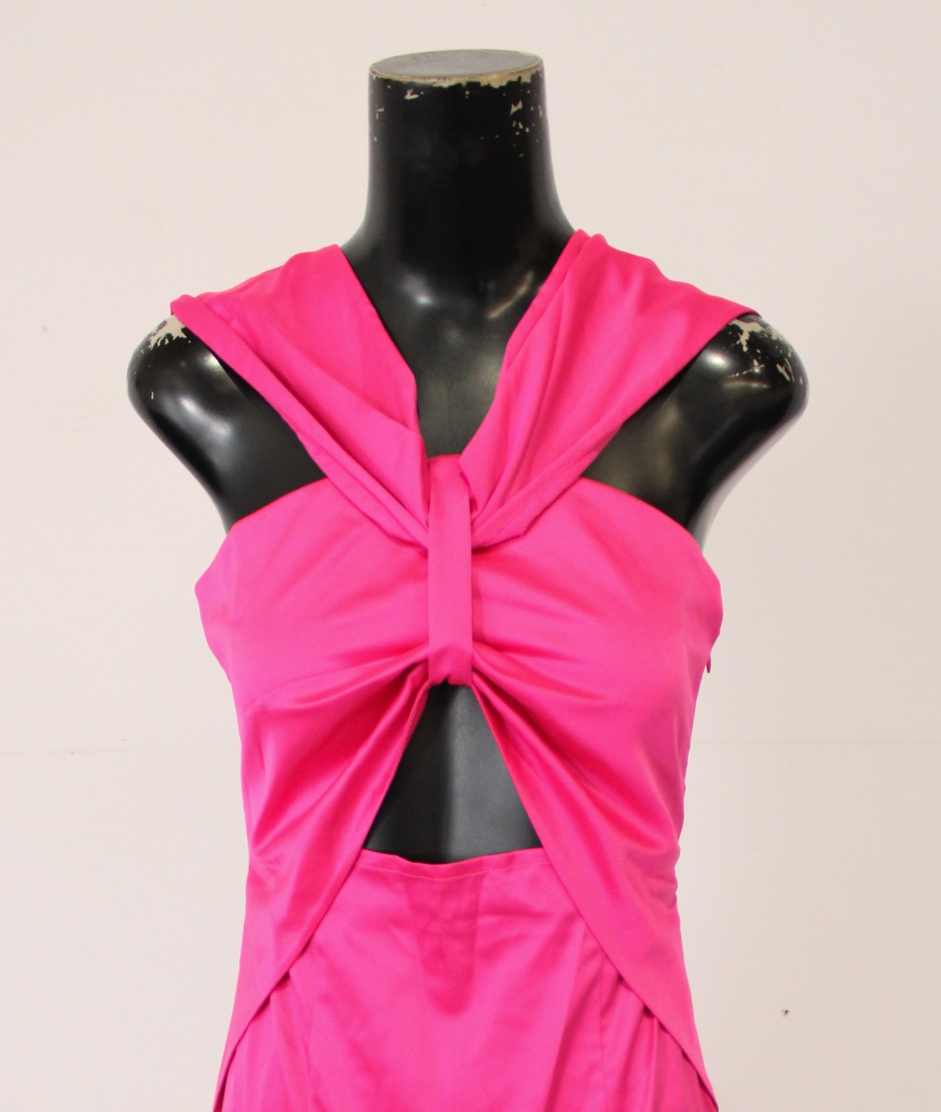 Y.A.S Women’s Lucie Halterneck Maxi Dress NC3 Pink Glo Small (UK:8) NWT