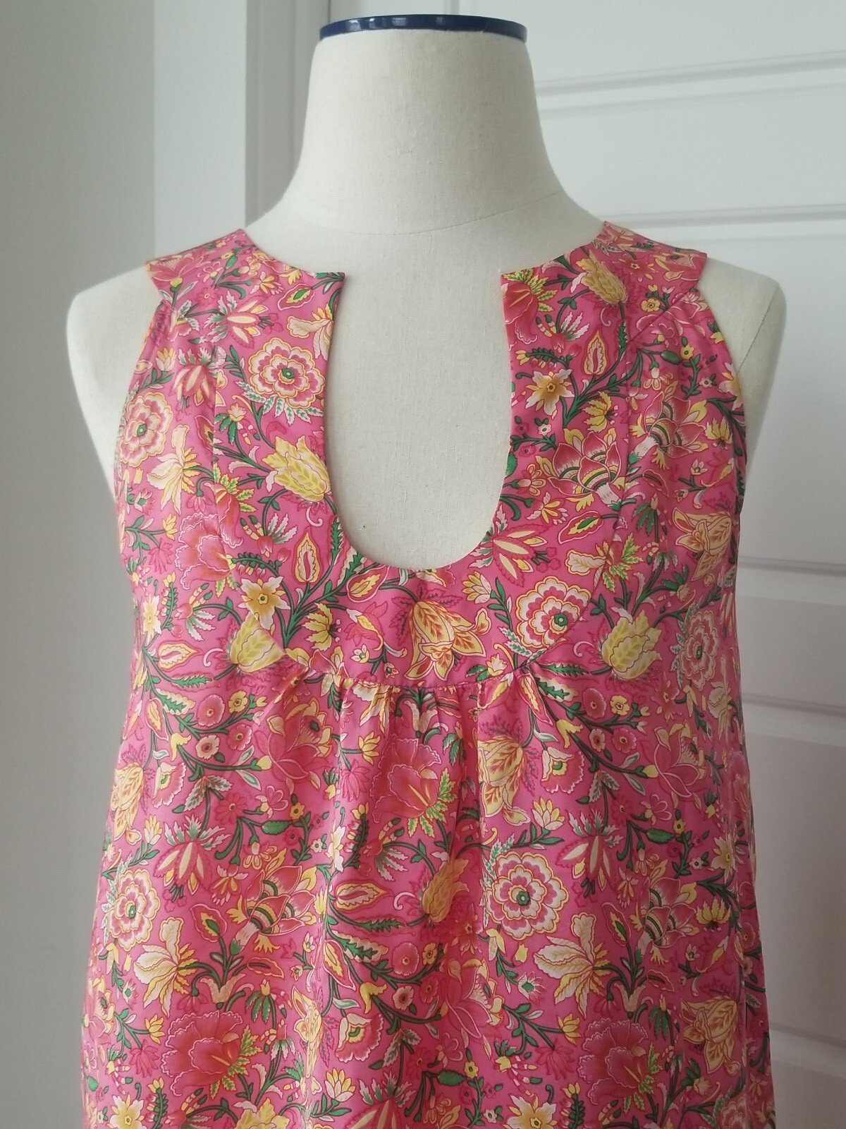 Calypso Christiane Celle 100% Silk Dress Pink Floral U Neck Extra Small XS
