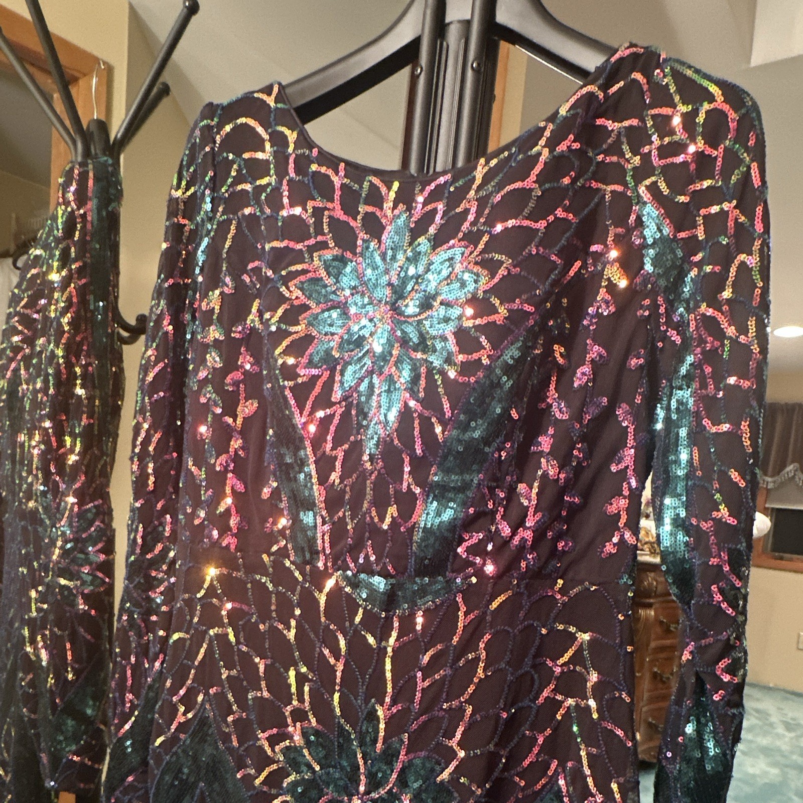 Women’s Black Sequin Floral Fit & Flare Long Sleeve Round Neck Long Dress L/XL