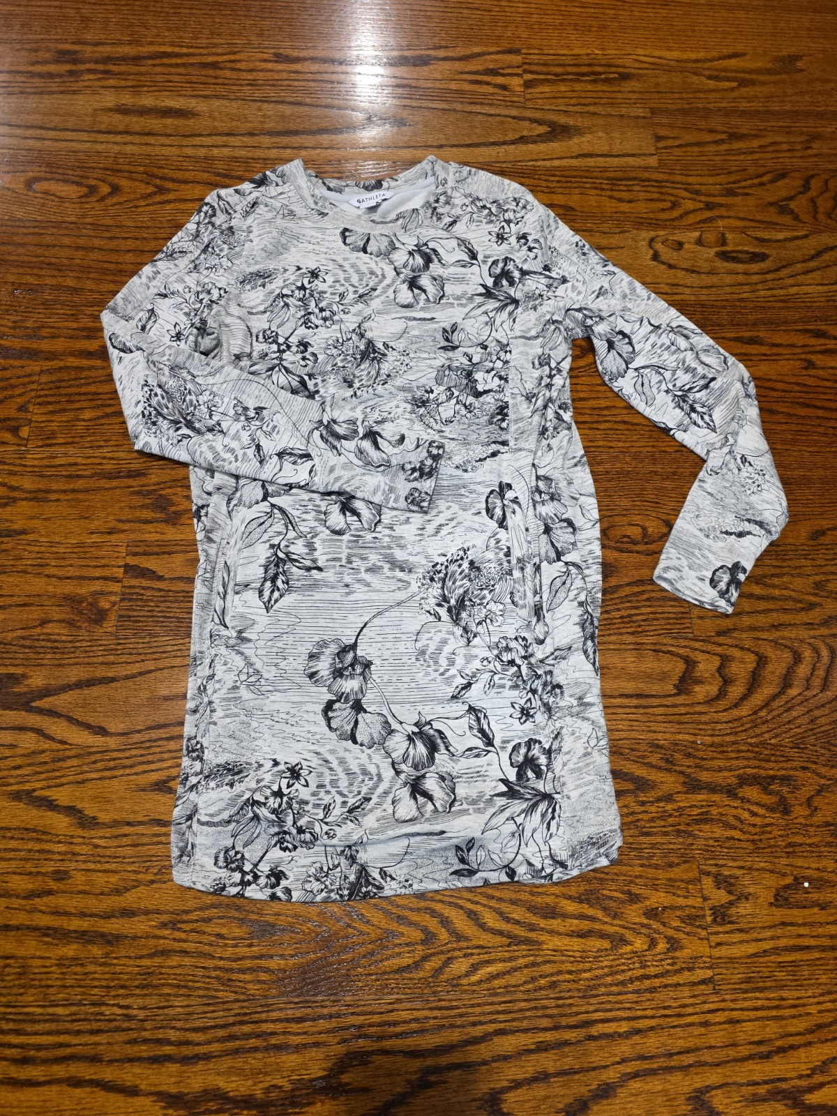 Athleta Balance Dress Small Petite Grey Floral Long Sleeve Athleisure Pockets