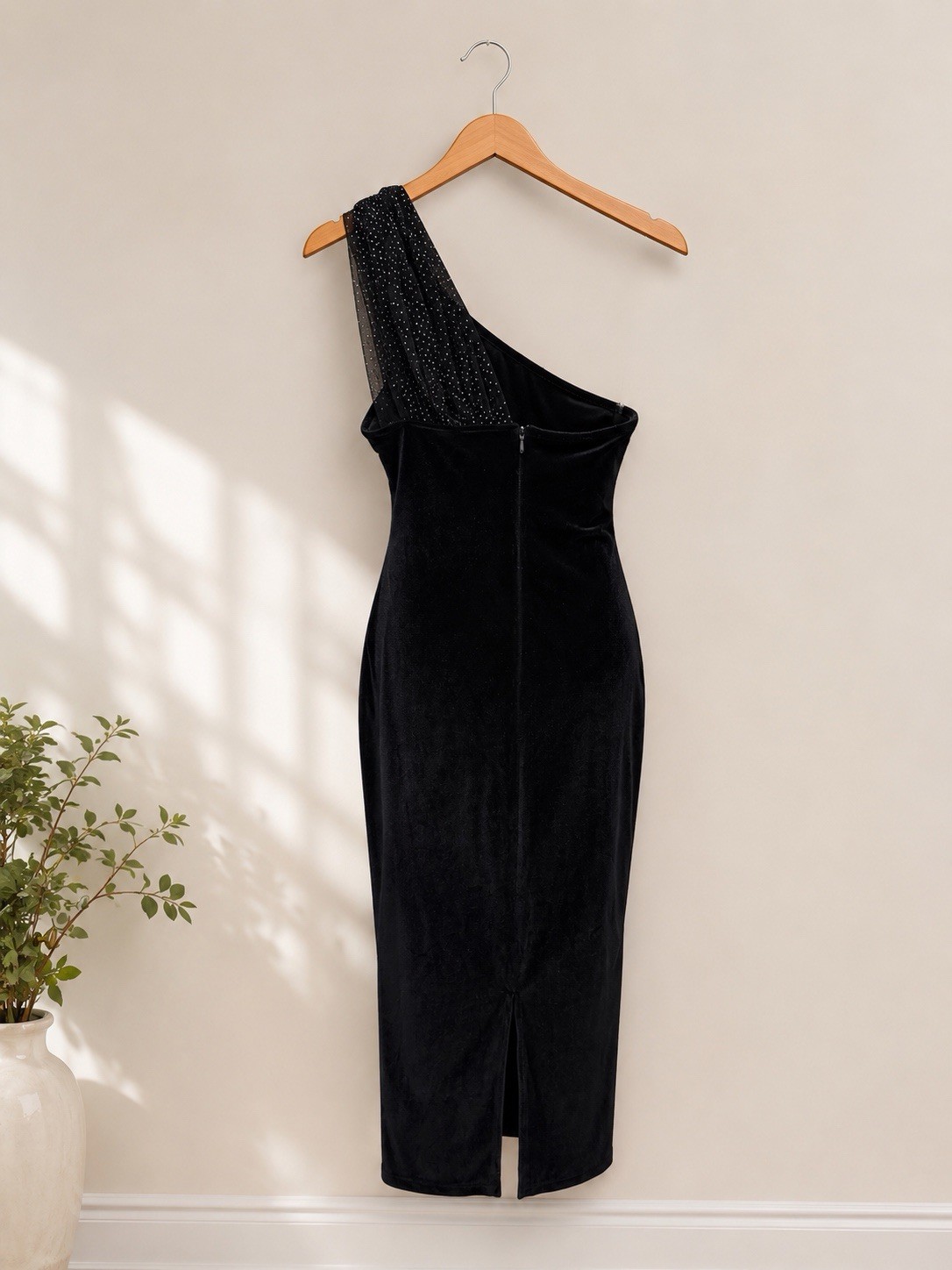 Black One Shoulder Velvet Midi Dress Women’s Size M Sparkly Mesh Party Cocktail
