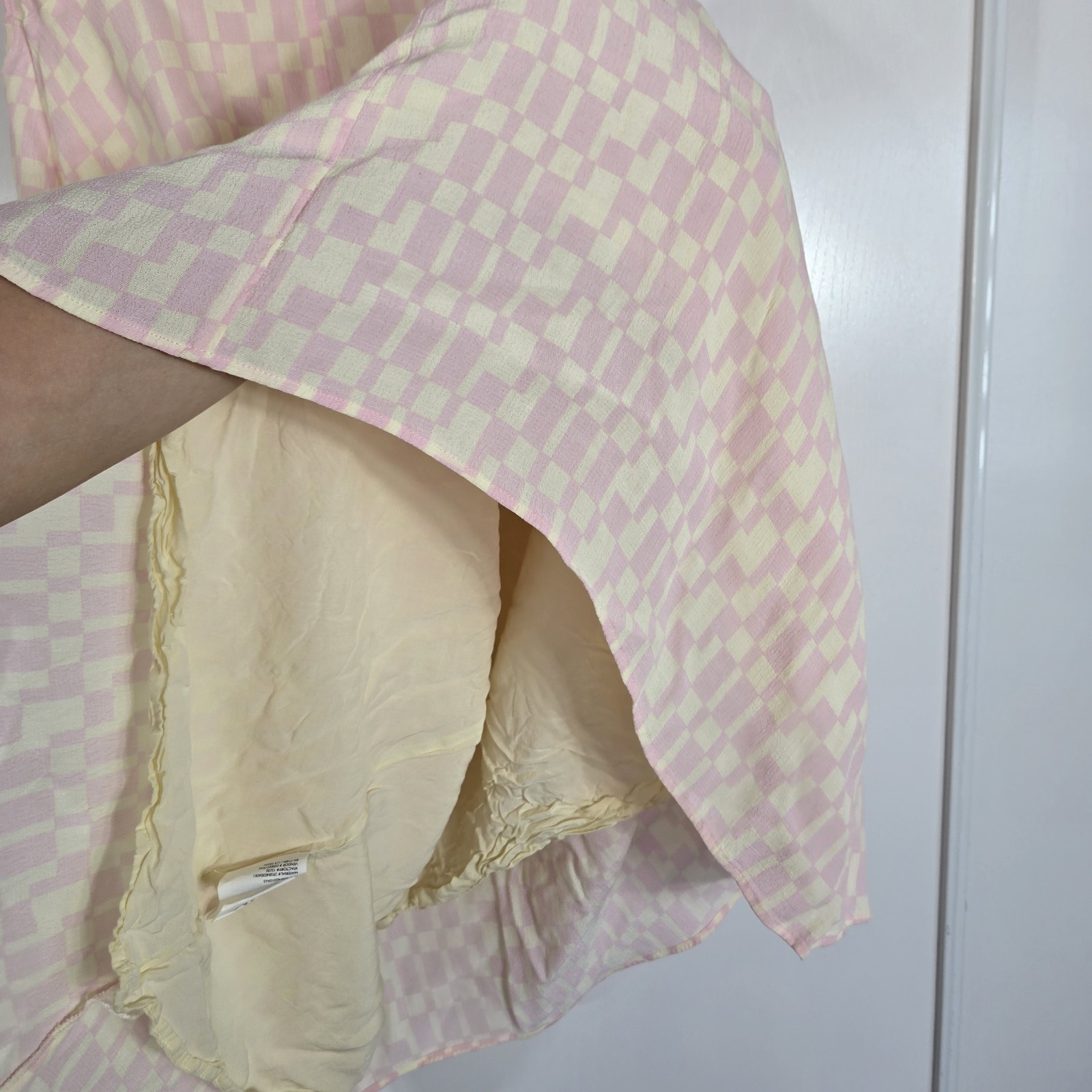 Club Monaco Pink and Cream Check Puff Sleeve Midi Dress Woamans 00 Coquet Style