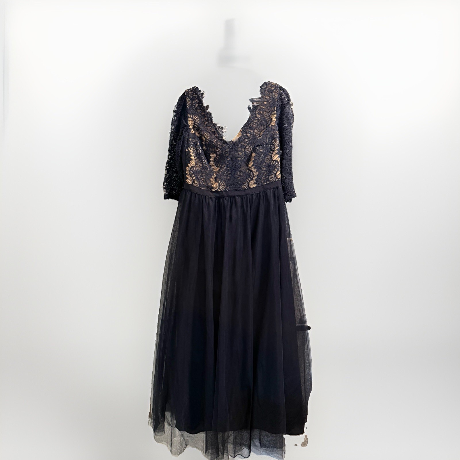 City Chic Navy Lace & Tulle Floral V-Neck 3/4 Sleeve Fit & Flare Midi XXS/12