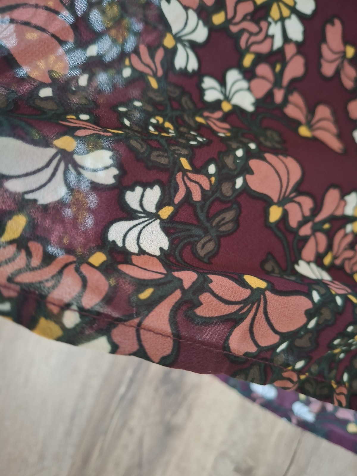 Xhilaration Dress Sz Small Burgandy Floral Print Smocked Top Ruffled Cap Sleeves