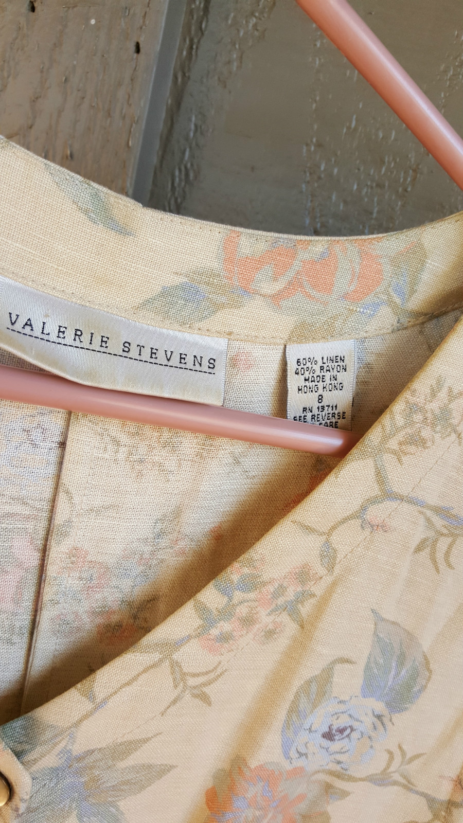Valerie Stevens Petite Floral Linen Button Shift Bust 34 inches -Size tag 8 –