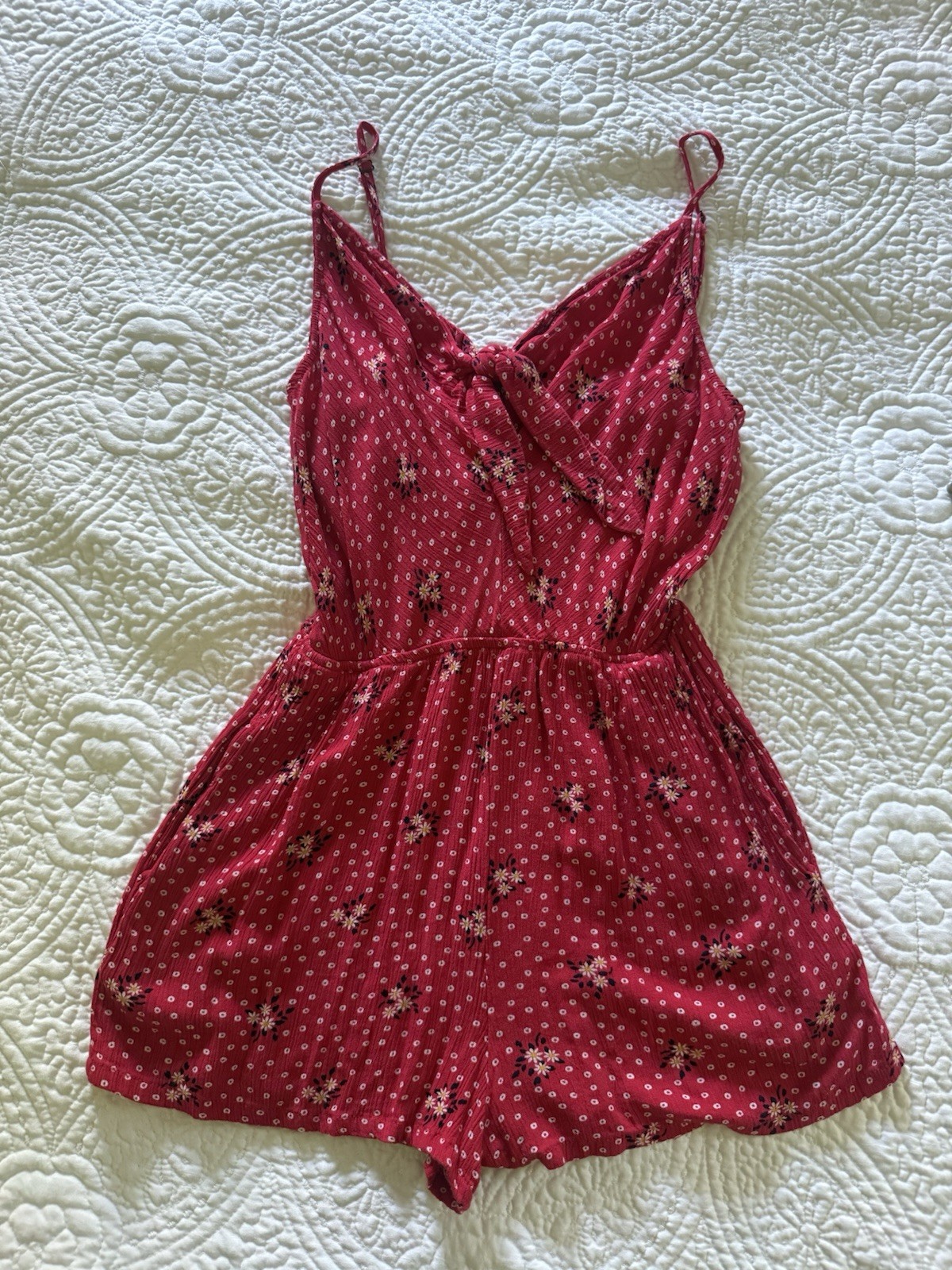 Mimi Chica Red And White Floral Dress With Tie Front Size Small EUC
