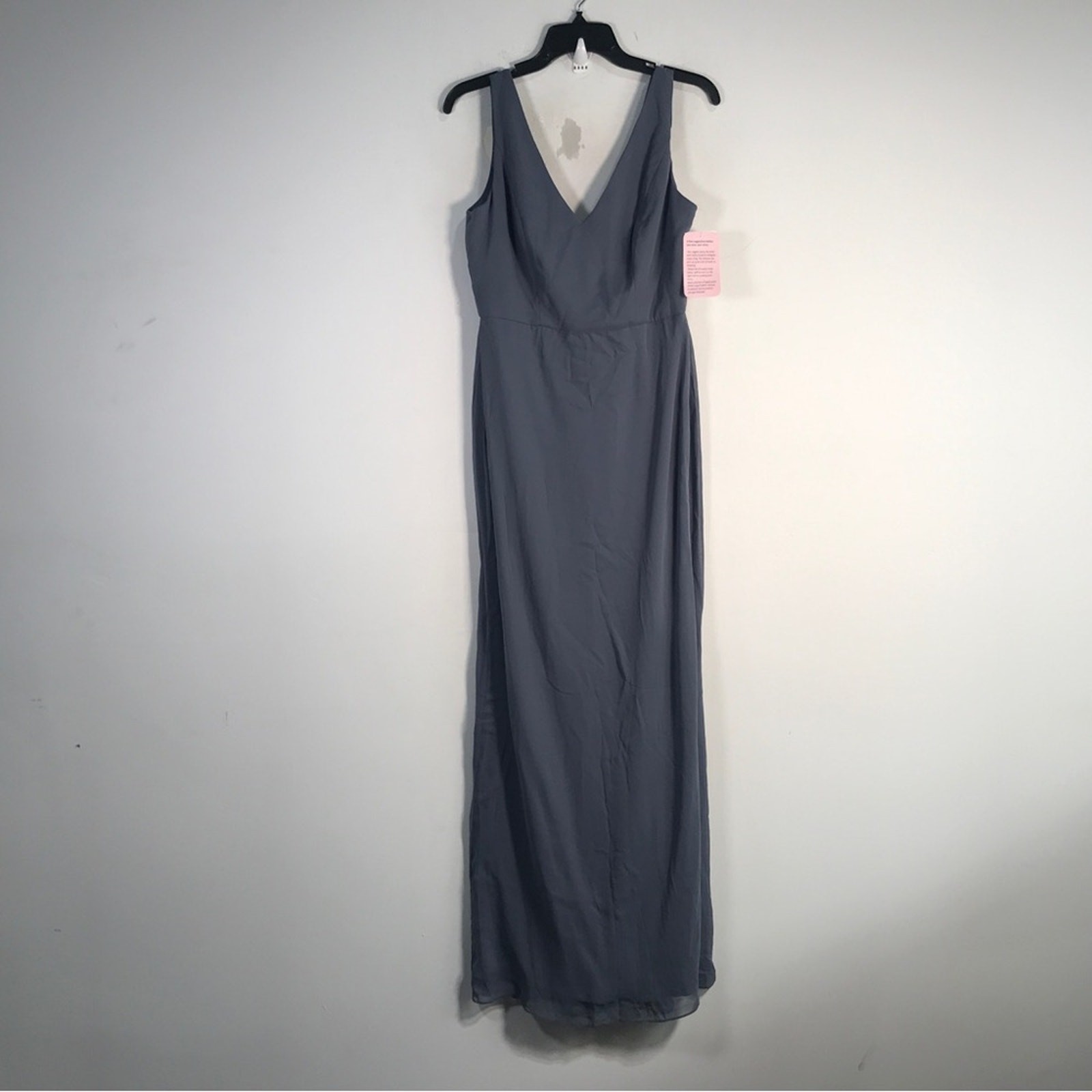 Social Bridesmaids Lux Chiffon Sleeveless Gown, Women’s Size 8R – Silverstone