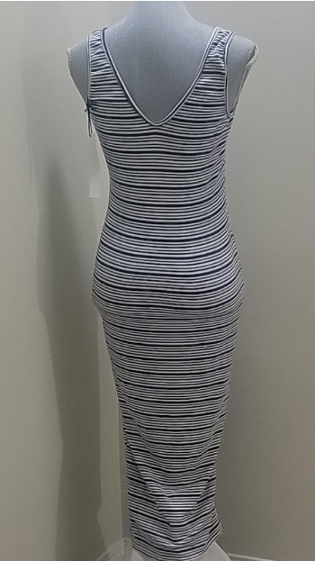 NSR NWT Striped Beach/ summer / comfy Dress for Women Sleeveless Slit Casual MED