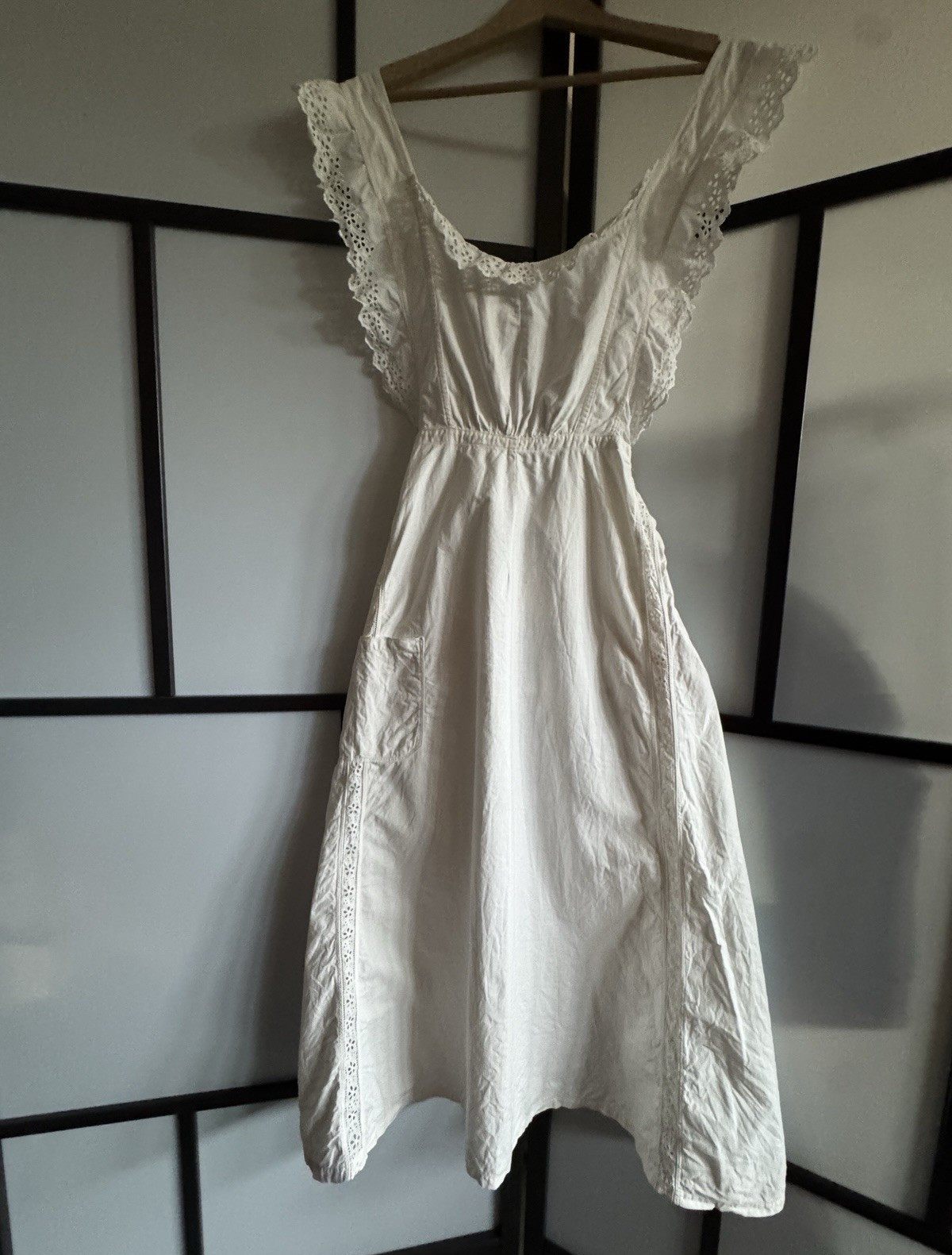 Vintage White Solid A-Line Pinafore One Size Smocked Lace Eyelet