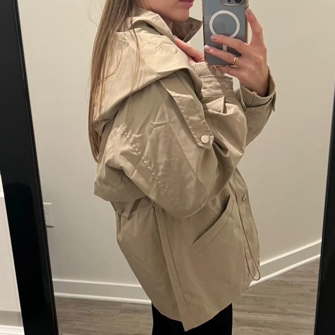 Local 1 Pc Solid Color Woven Fabric Drawstring Pockets Front Button Trench