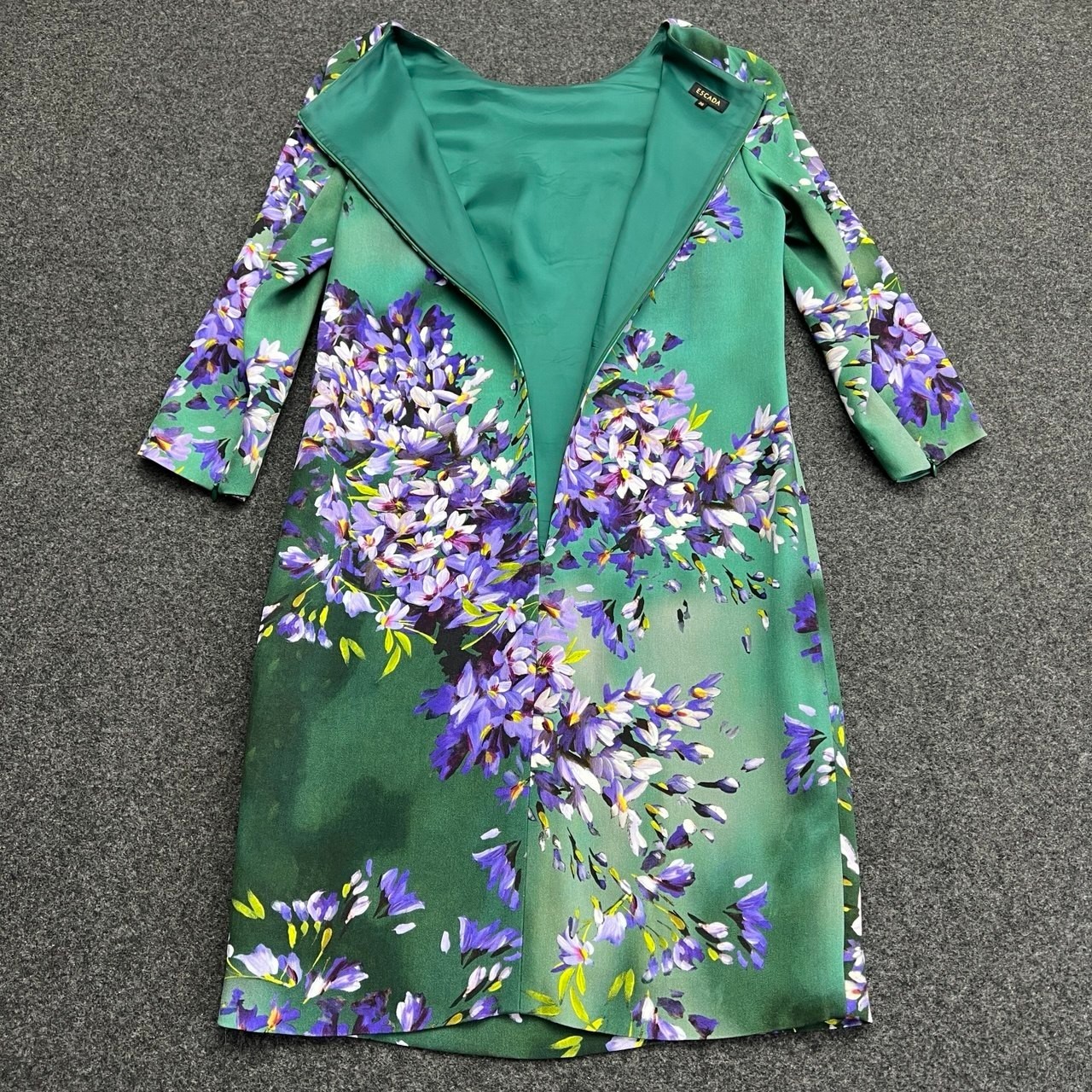 Escada Women’s Dress Size 36 Floral Green Purple 100% Viscose Silk Cupro Lining