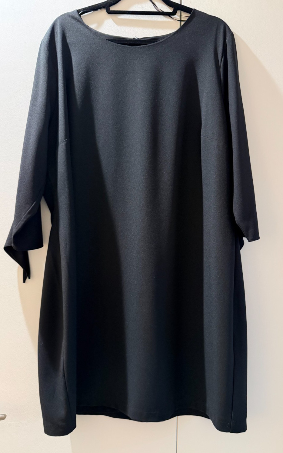 CeCe Black Shift Dress – Tie 3/4 sleeve – Round Neck – 20W