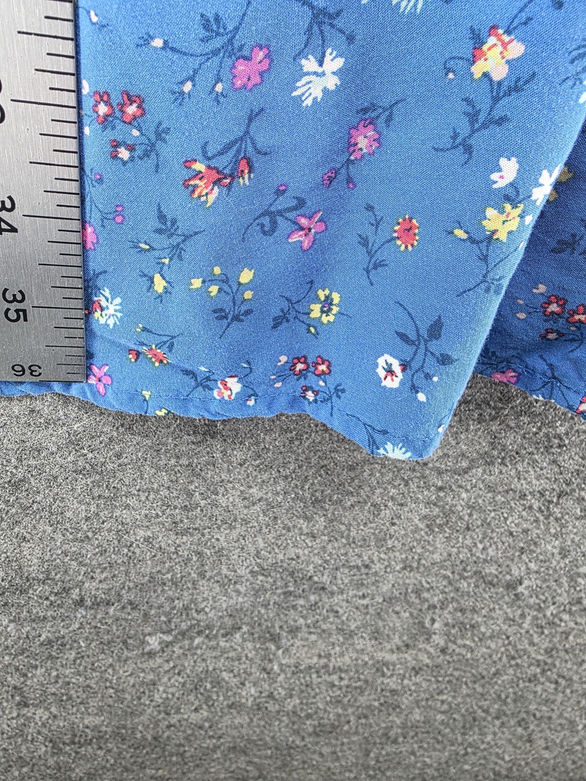 GAP Dress Womens M Blue Floral Fit & Flare Midi V-Neck Strappy Rayon Lined