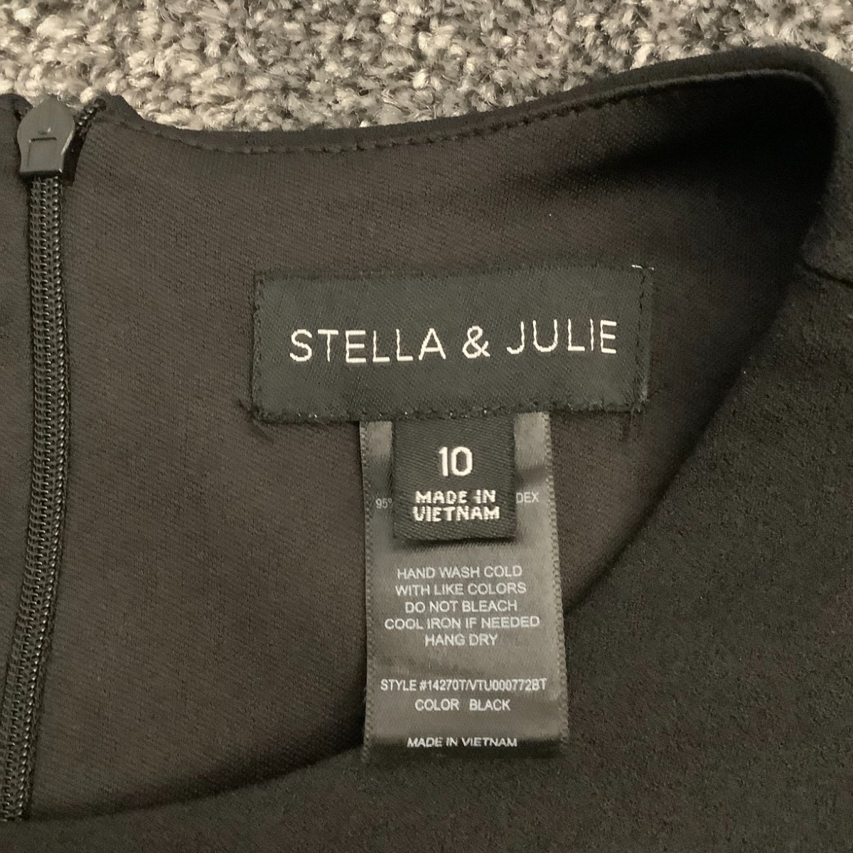 Stella & Julie Women’s Black Dress Size 10 42in Length Polyester Stretch Lined