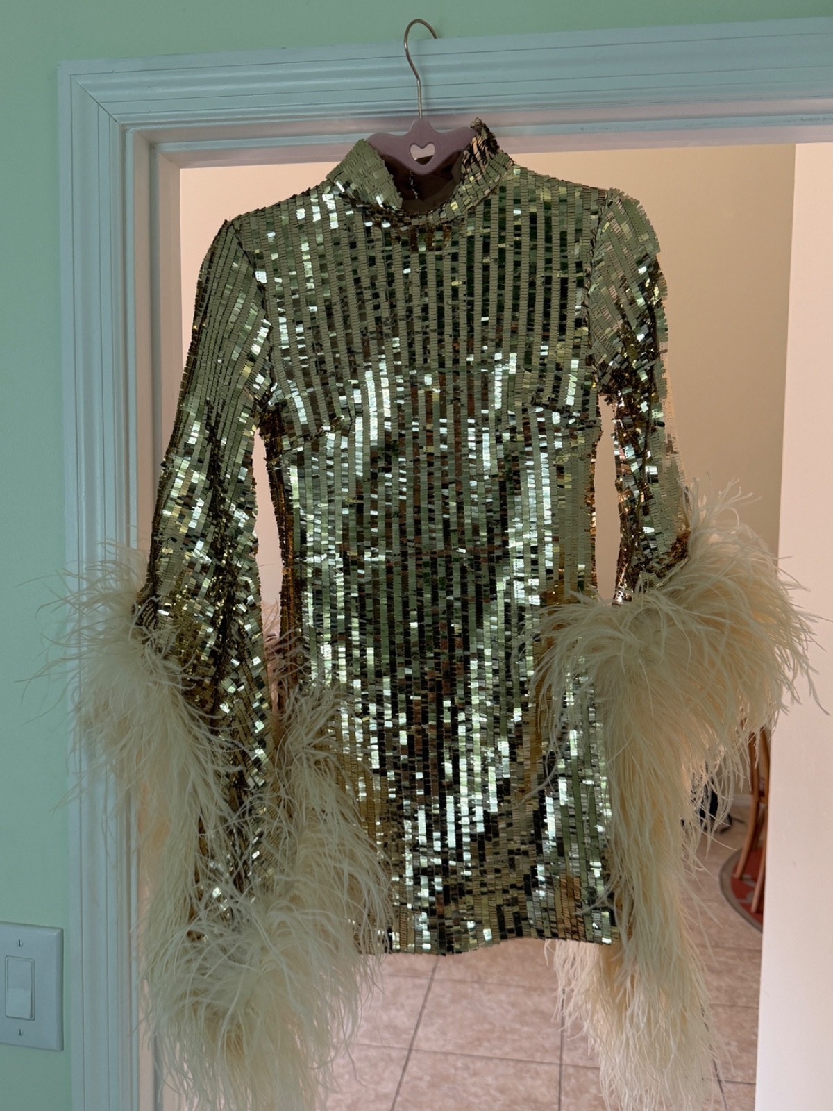 TALLER MARMO Gold Sequin Short Party Dress Ostrich Feathers Size 36